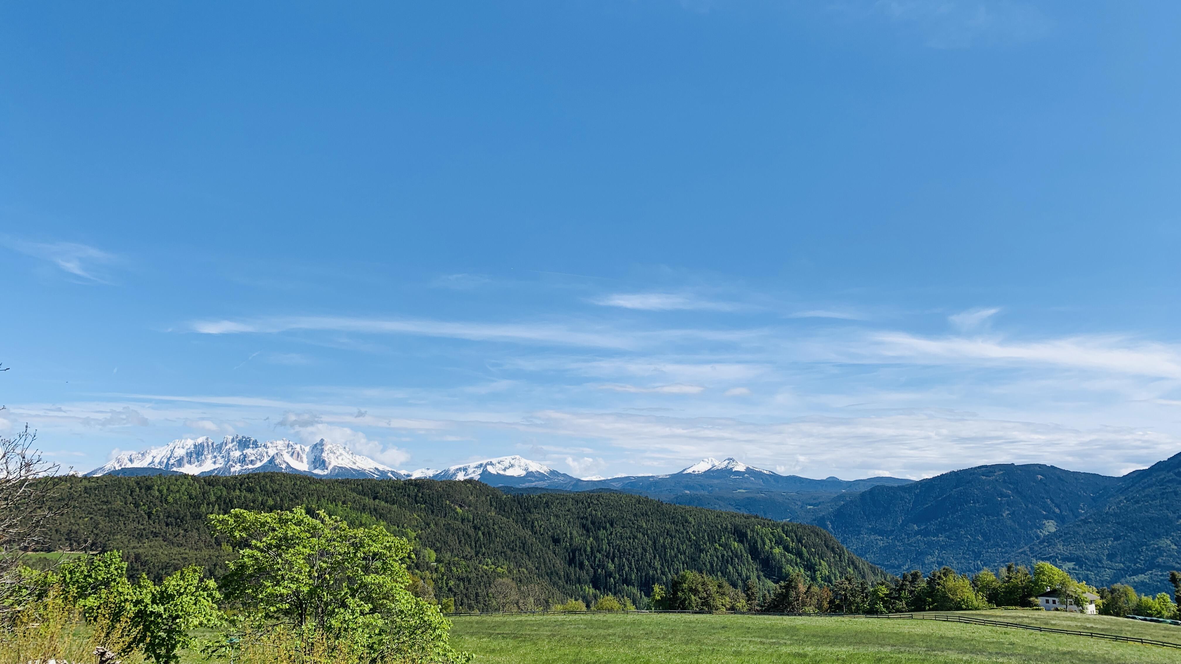 Bild ohne Beschreibung Bild ohne Beschreibung