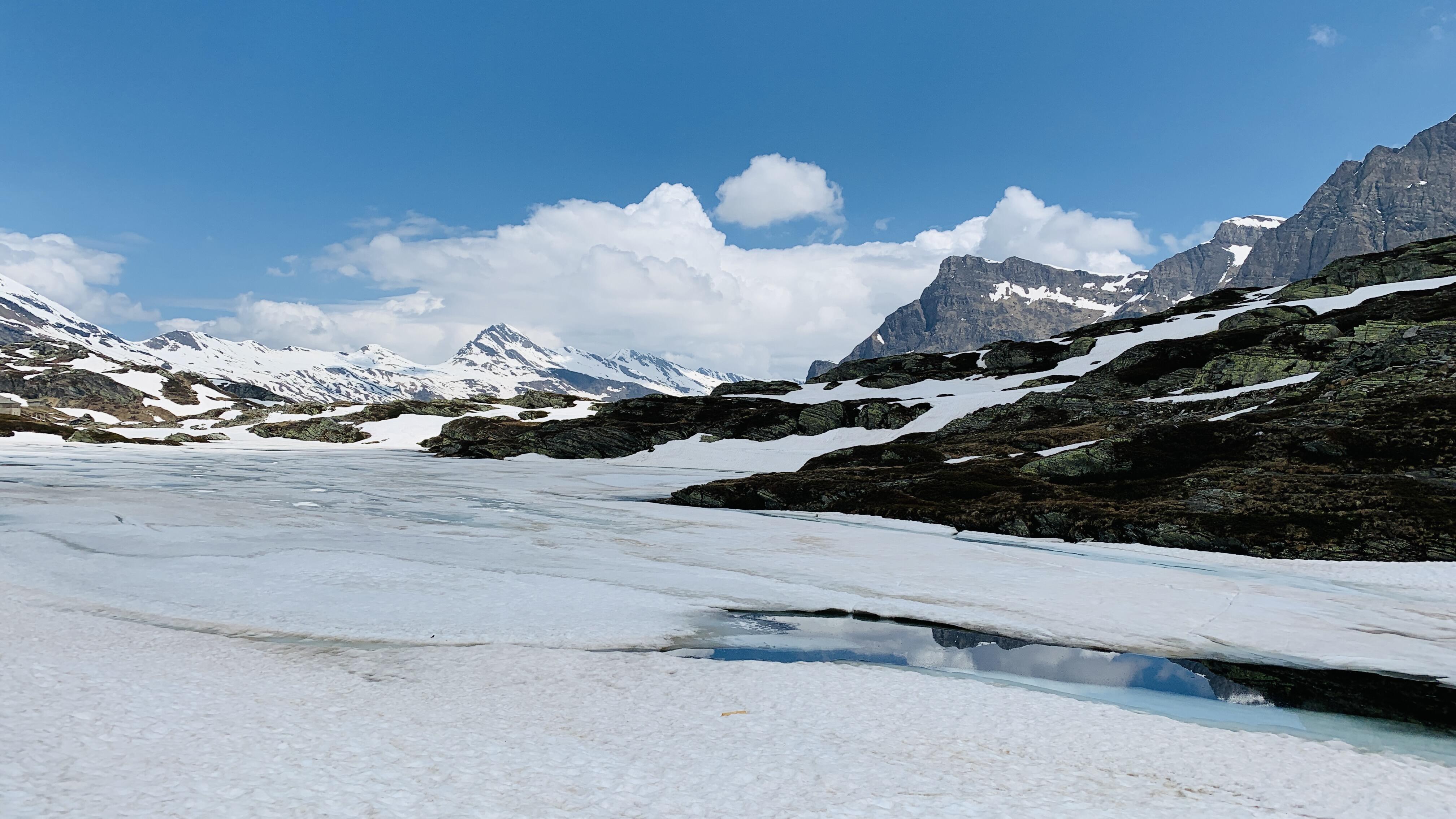 Bild ohne Beschreibung Bild ohne Beschreibung