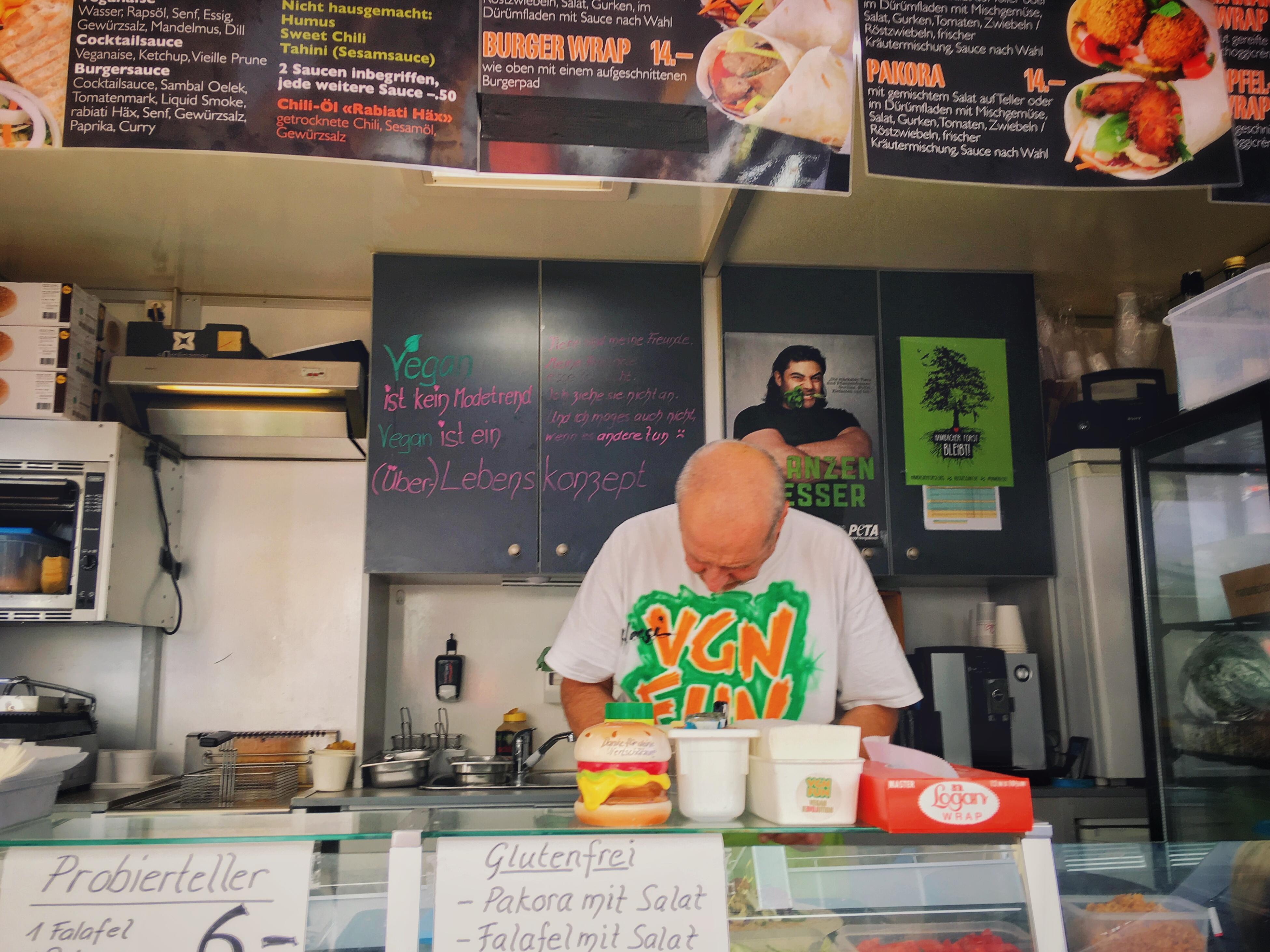 Bild ohne Beschreibung