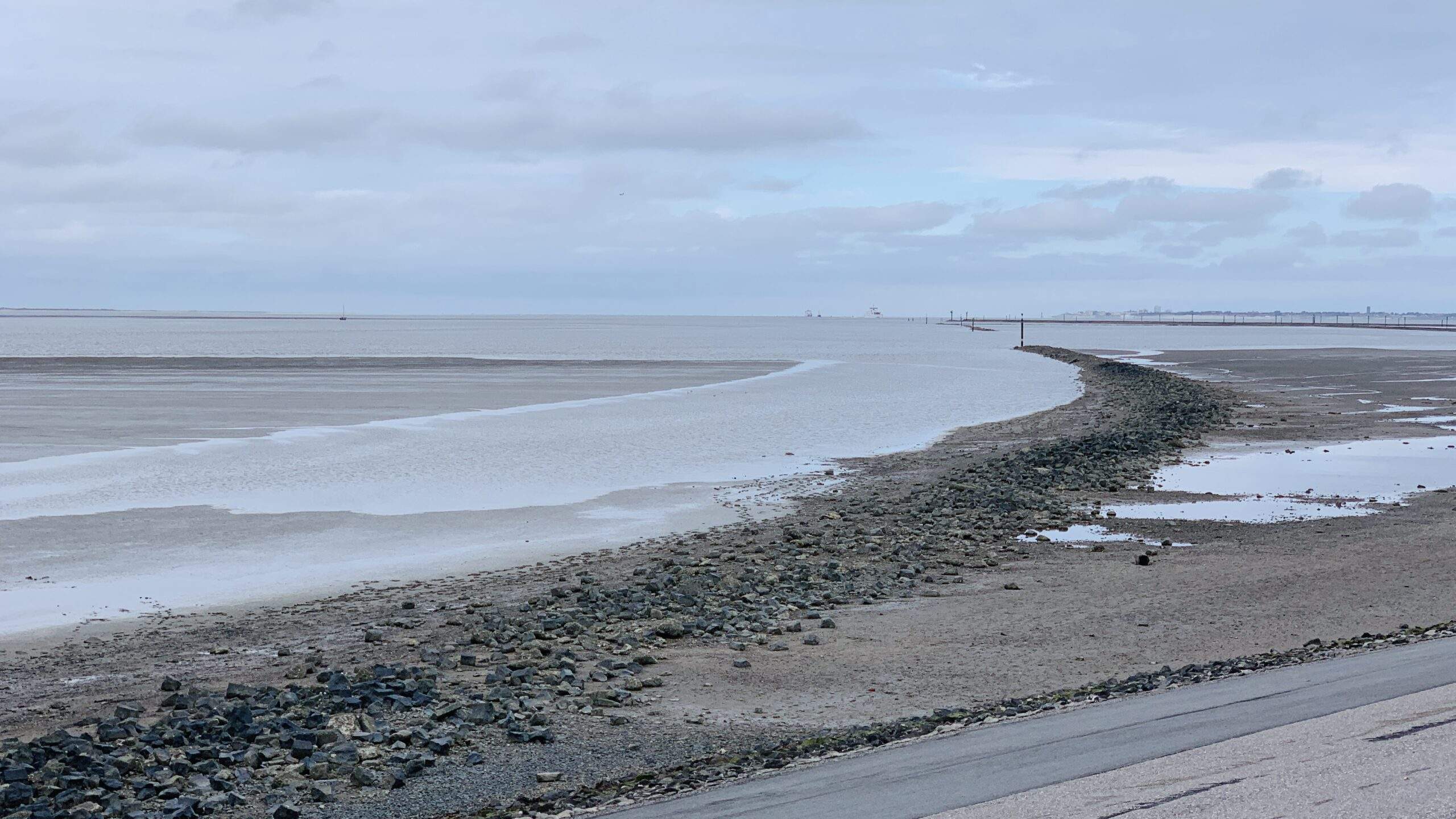 Bild ohne Beschreibung