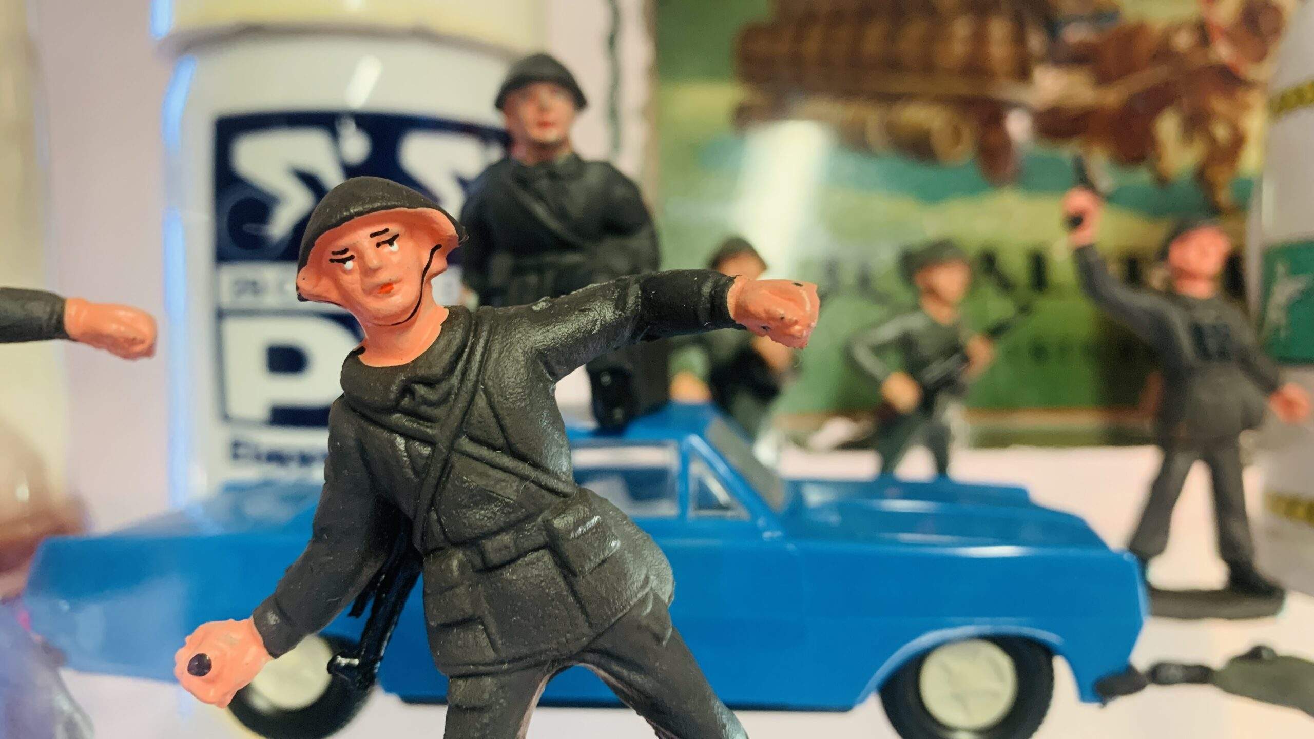 Bild ohne Beschreibung Bild ohne Beschreibung