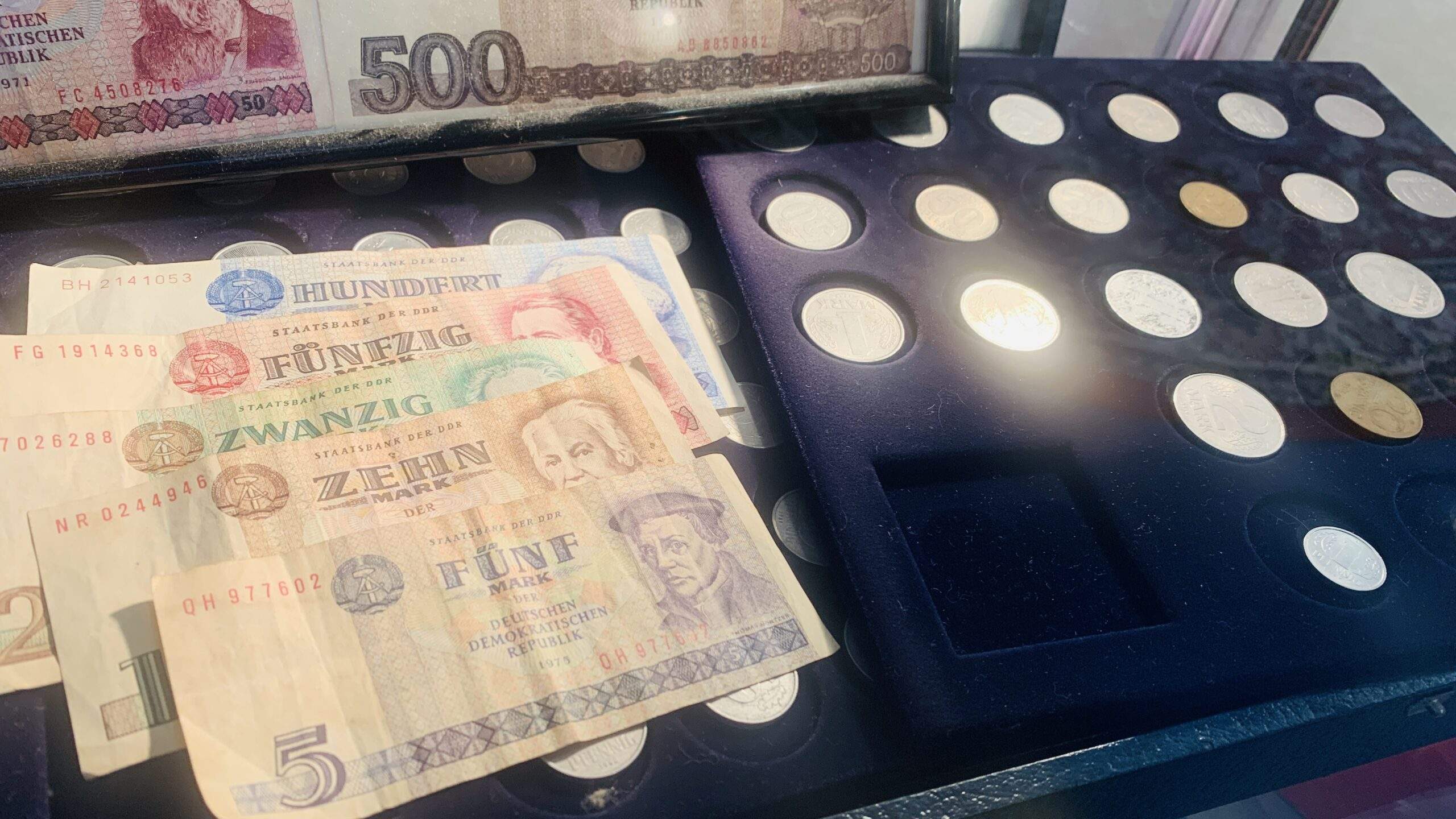 Bild ohne Beschreibung Bild ohne Beschreibung