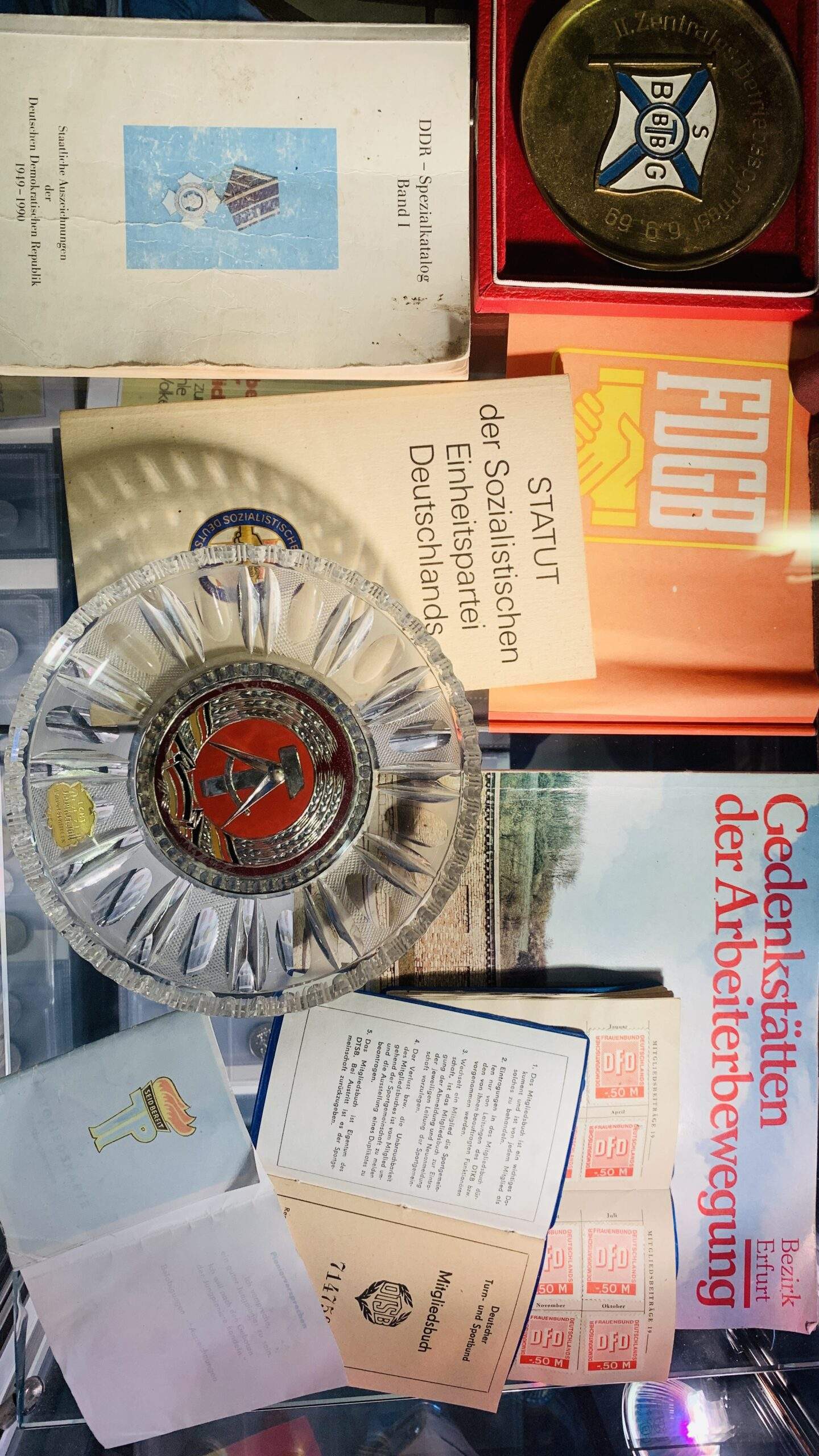 Bild ohne Beschreibung Bild ohne Beschreibung