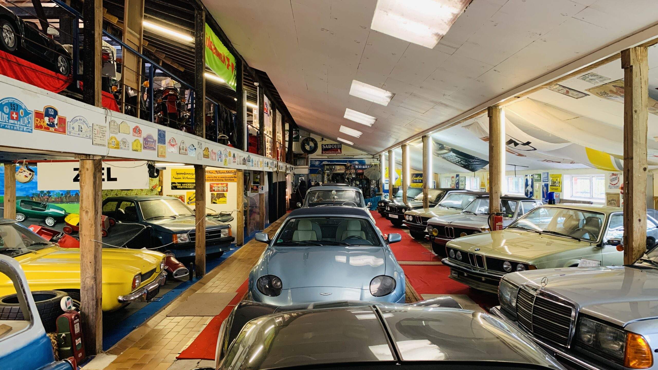 Bild ohne Beschreibung Bild ohne Beschreibung