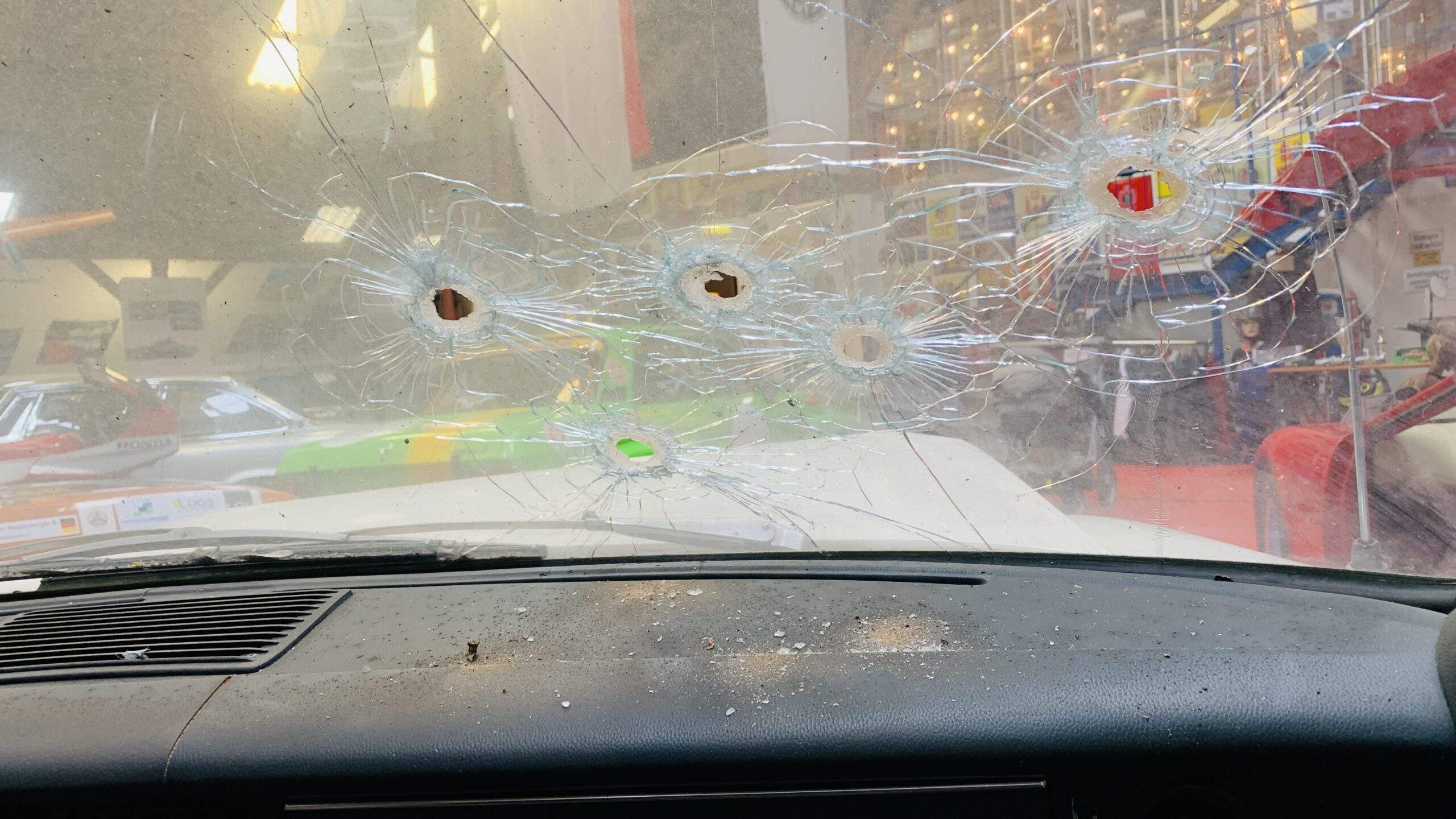 Bild ohne Beschreibung Bild ohne Beschreibung