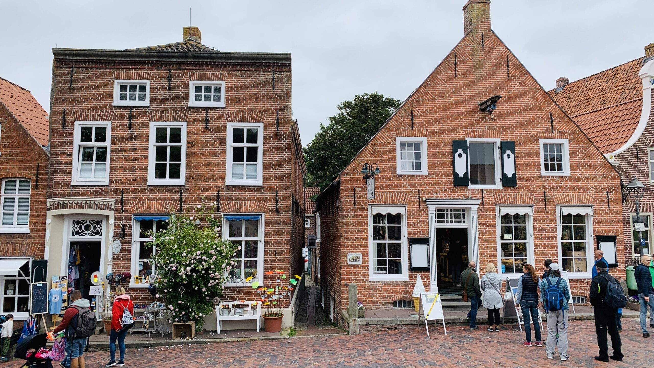 Bild ohne Beschreibung Bild ohne Beschreibung