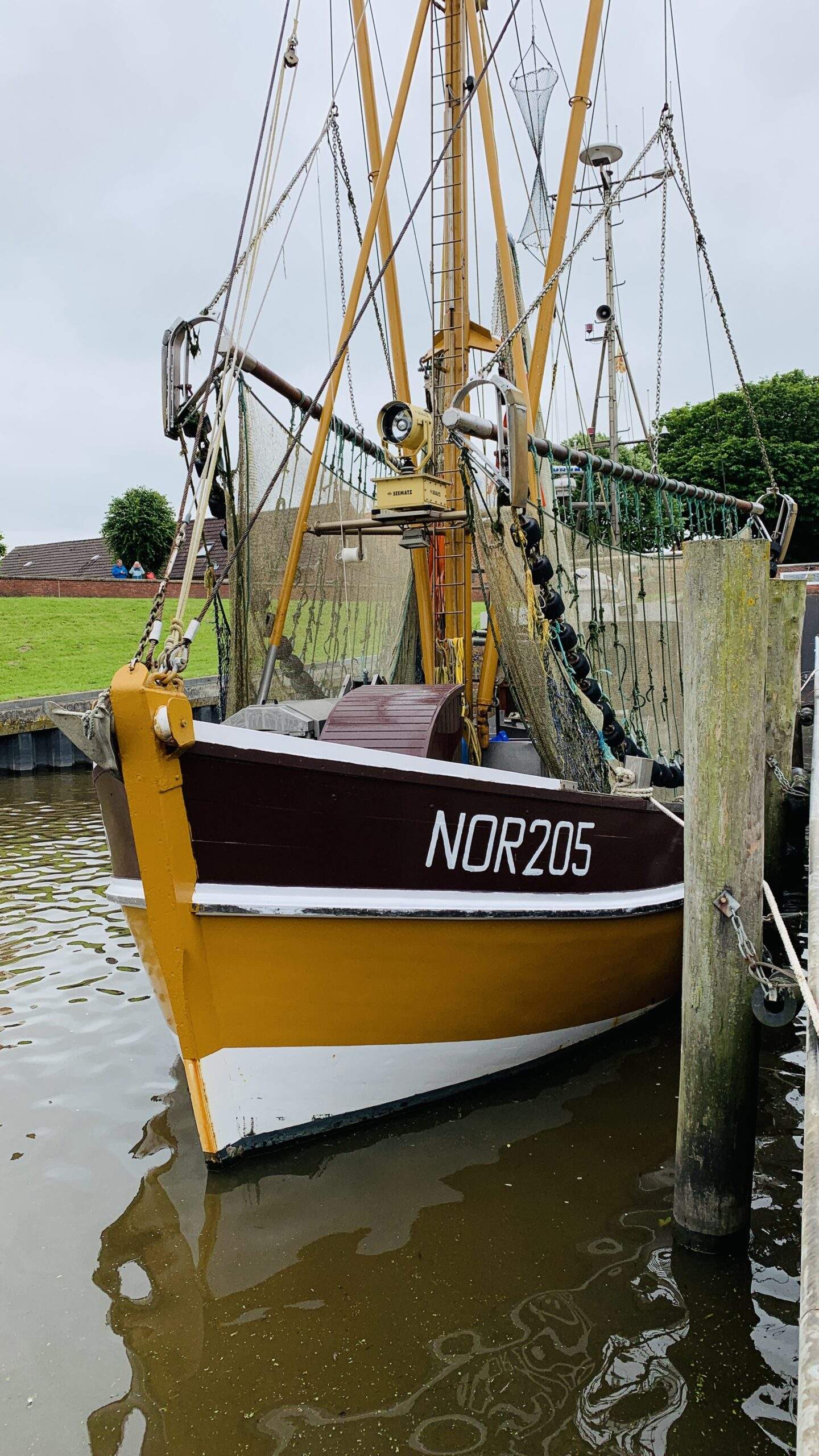 Bild ohne Beschreibung Bild ohne Beschreibung