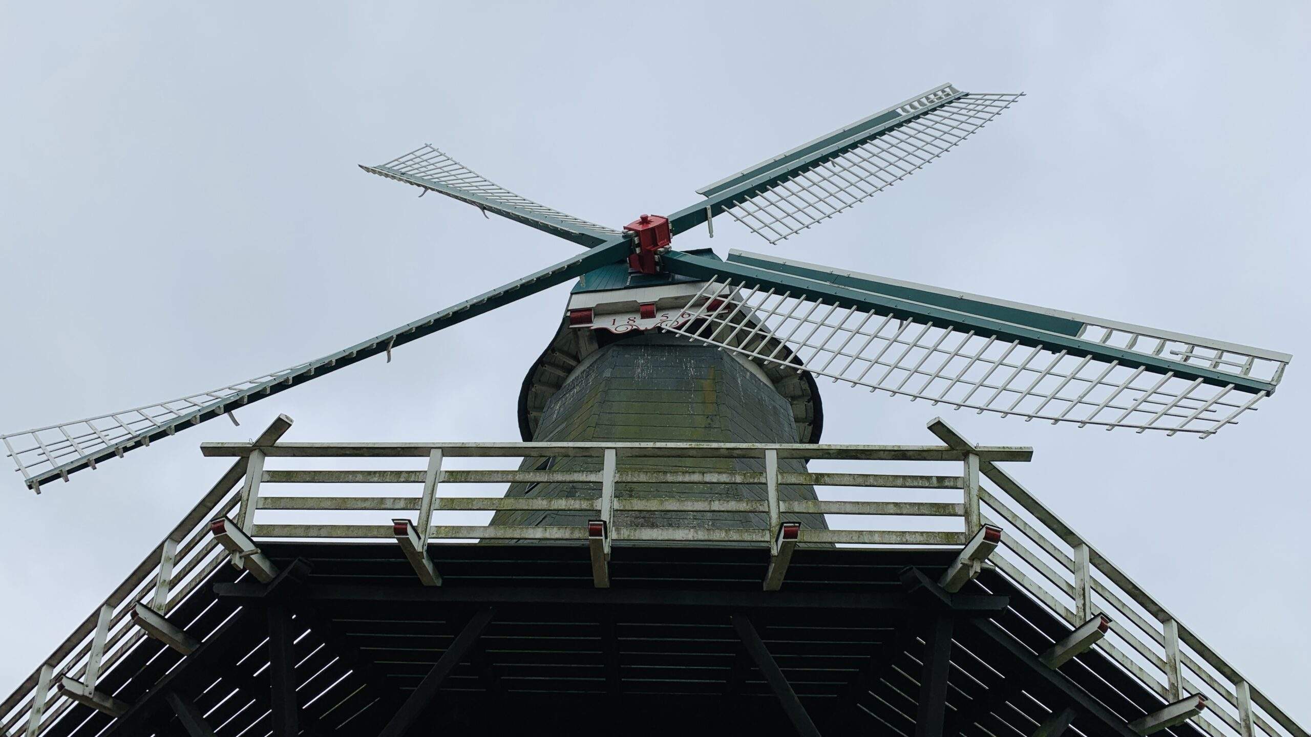 Bild ohne Beschreibung Bild ohne Beschreibung