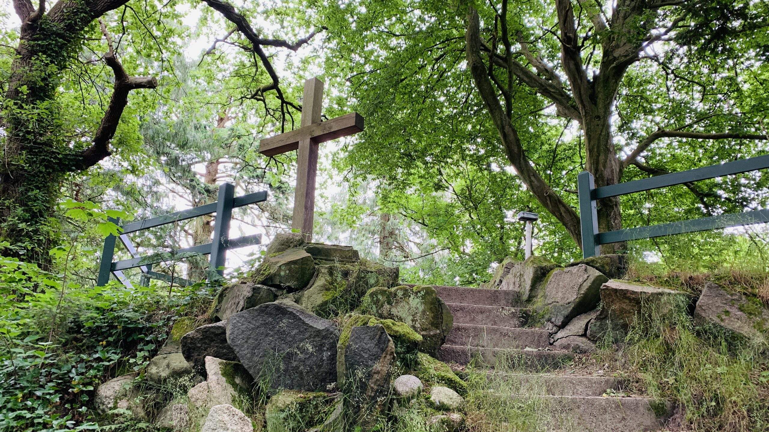 Bild ohne Beschreibung Bild ohne Beschreibung