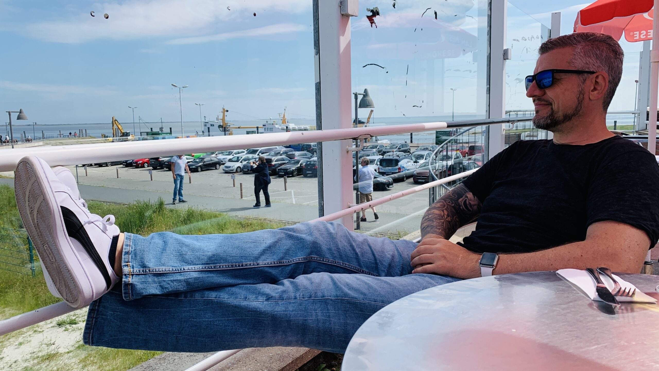 Bild ohne Beschreibung Bild ohne Beschreibung