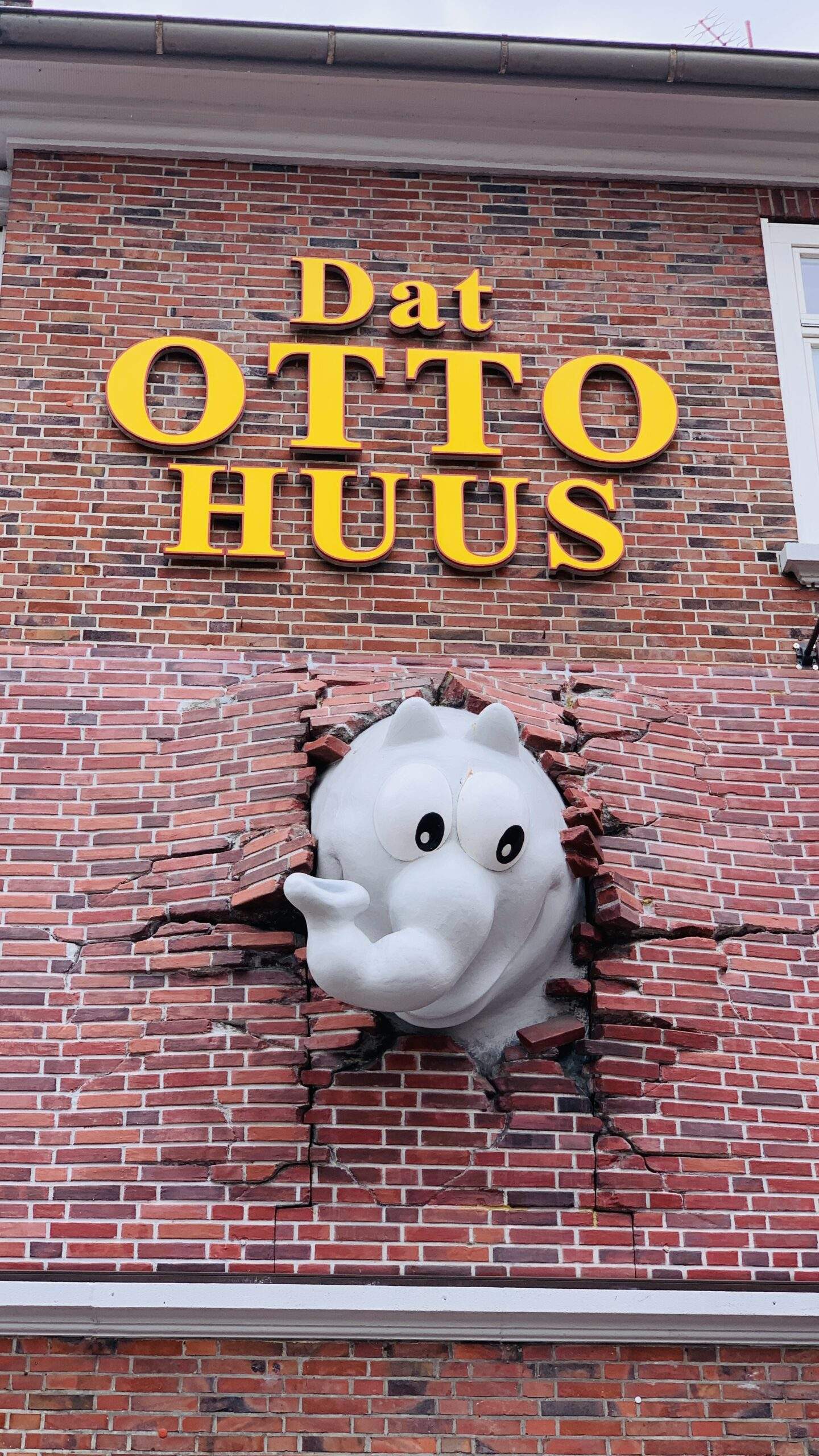 Bild ohne Beschreibung Bild ohne Beschreibung