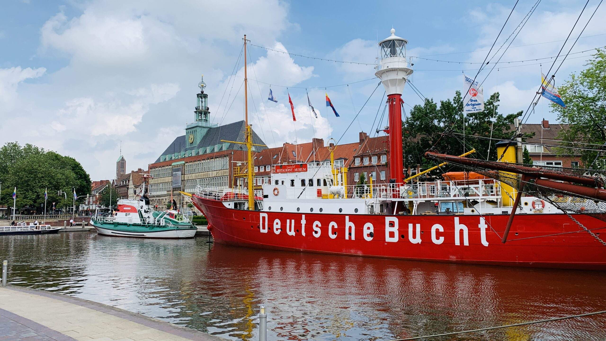 Bild ohne Beschreibung Bild ohne Beschreibung