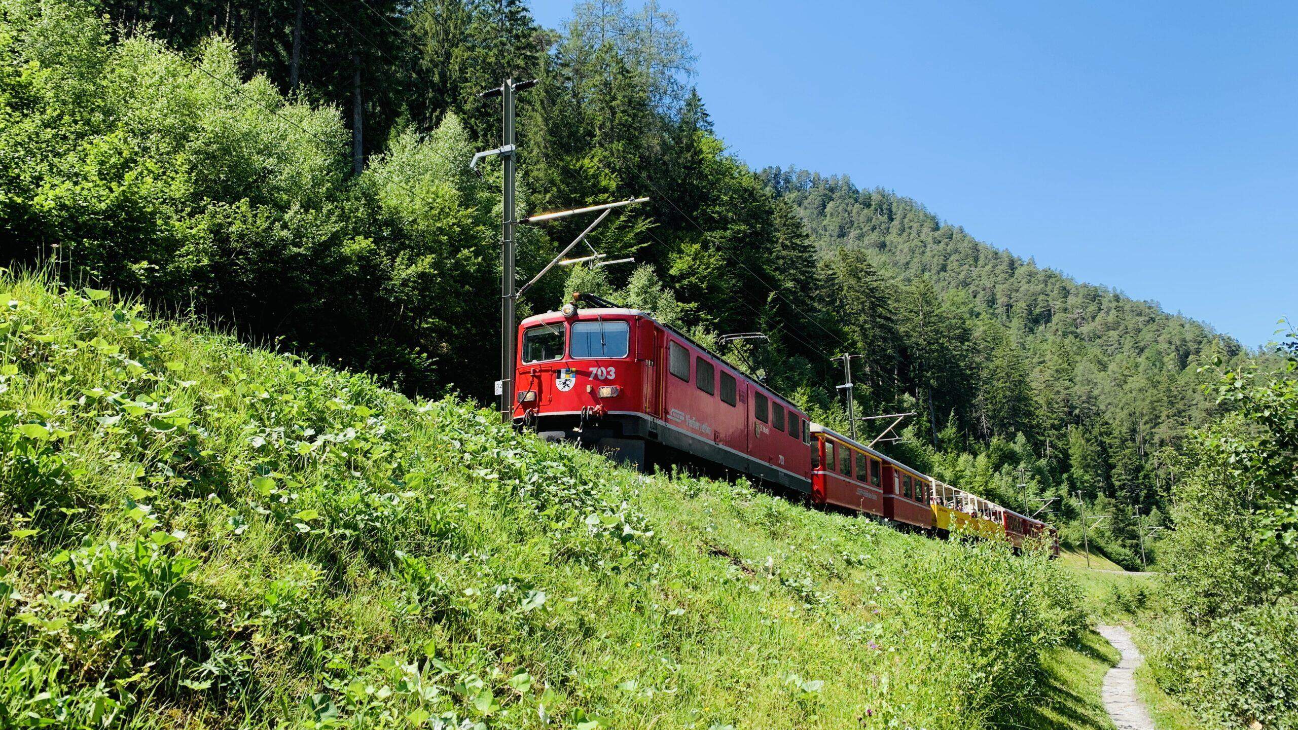 Bild ohne Beschreibung Bild ohne Beschreibung