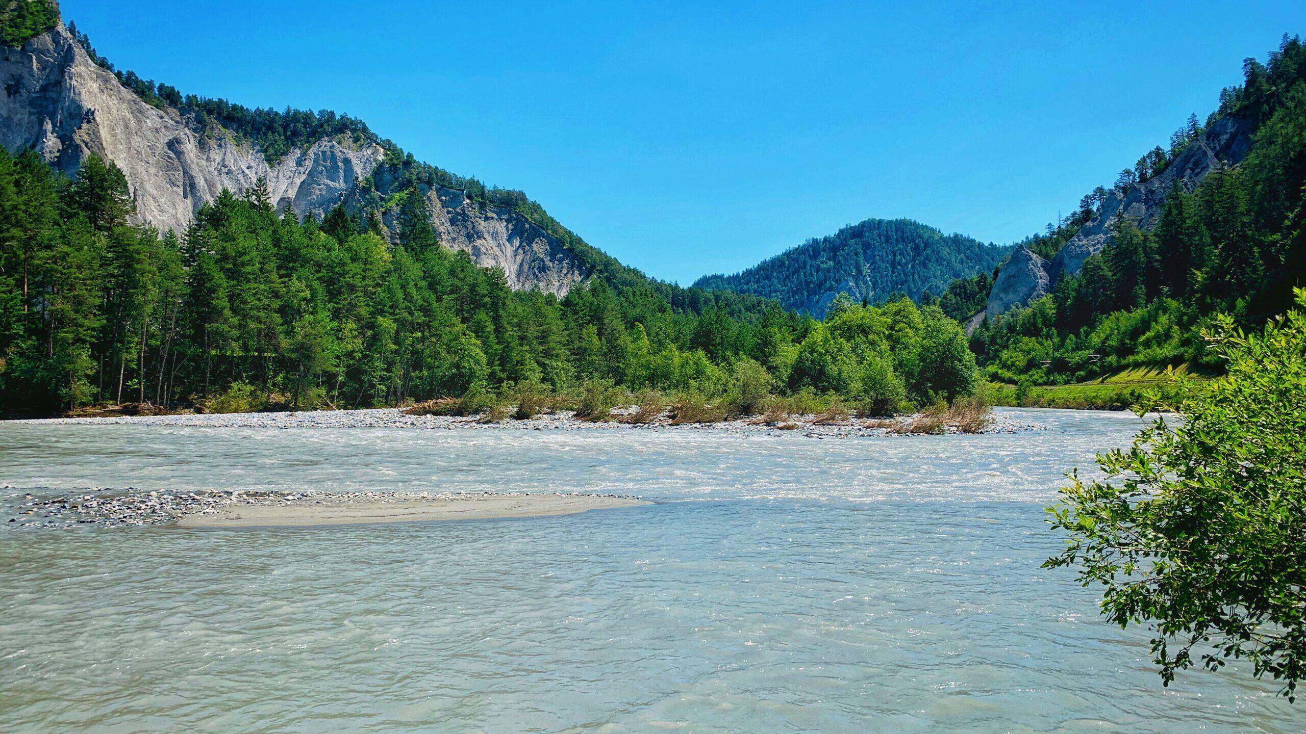 Bild ohne Beschreibung Bild ohne Beschreibung