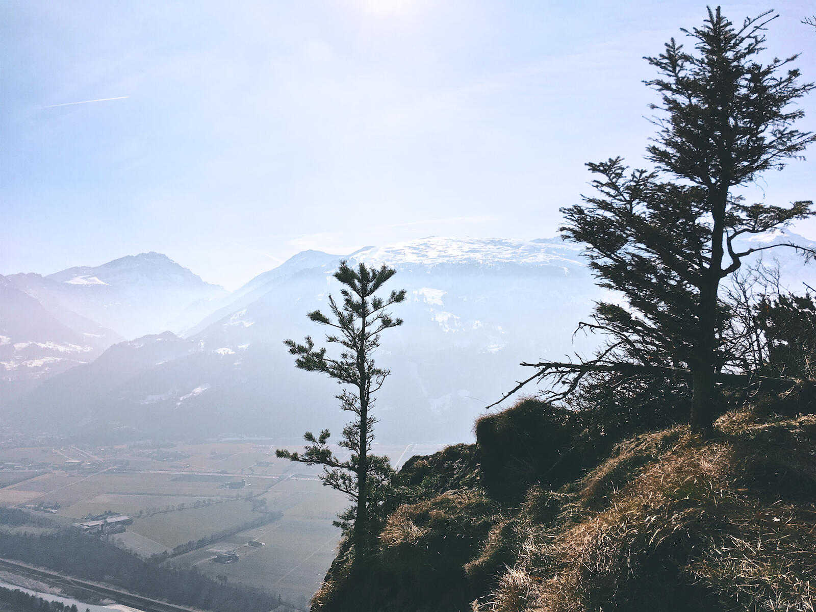 Bild ohne Beschreibung Bild ohne Beschreibung