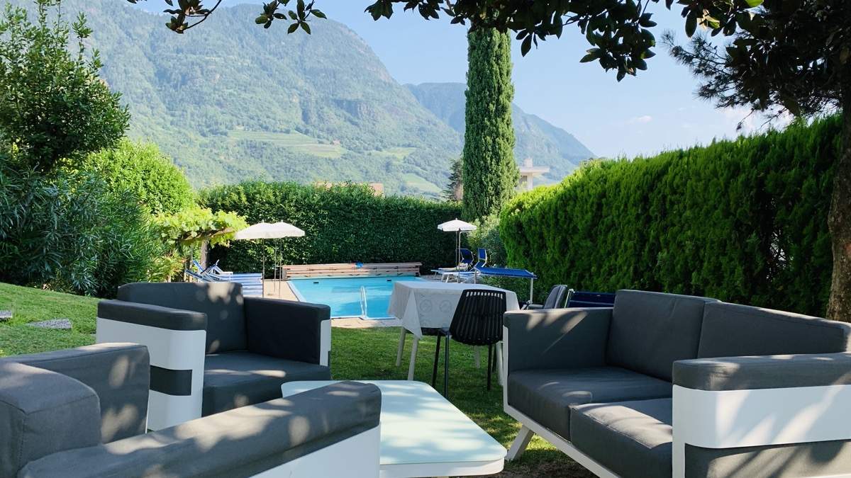 Bild ohne Beschreibung Bild ohne Beschreibung