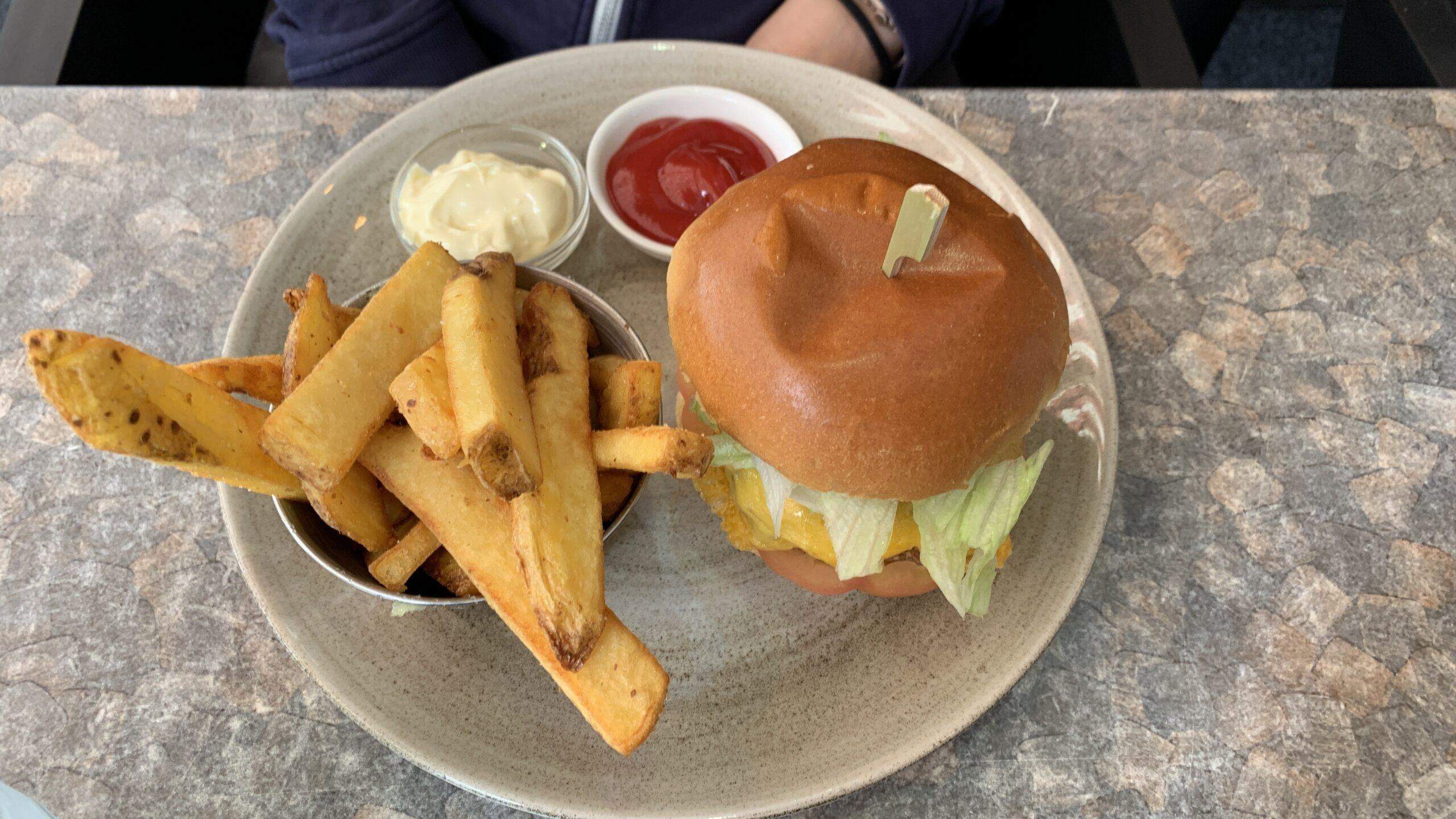 Bild ohne Beschreibung Bild ohne Beschreibung