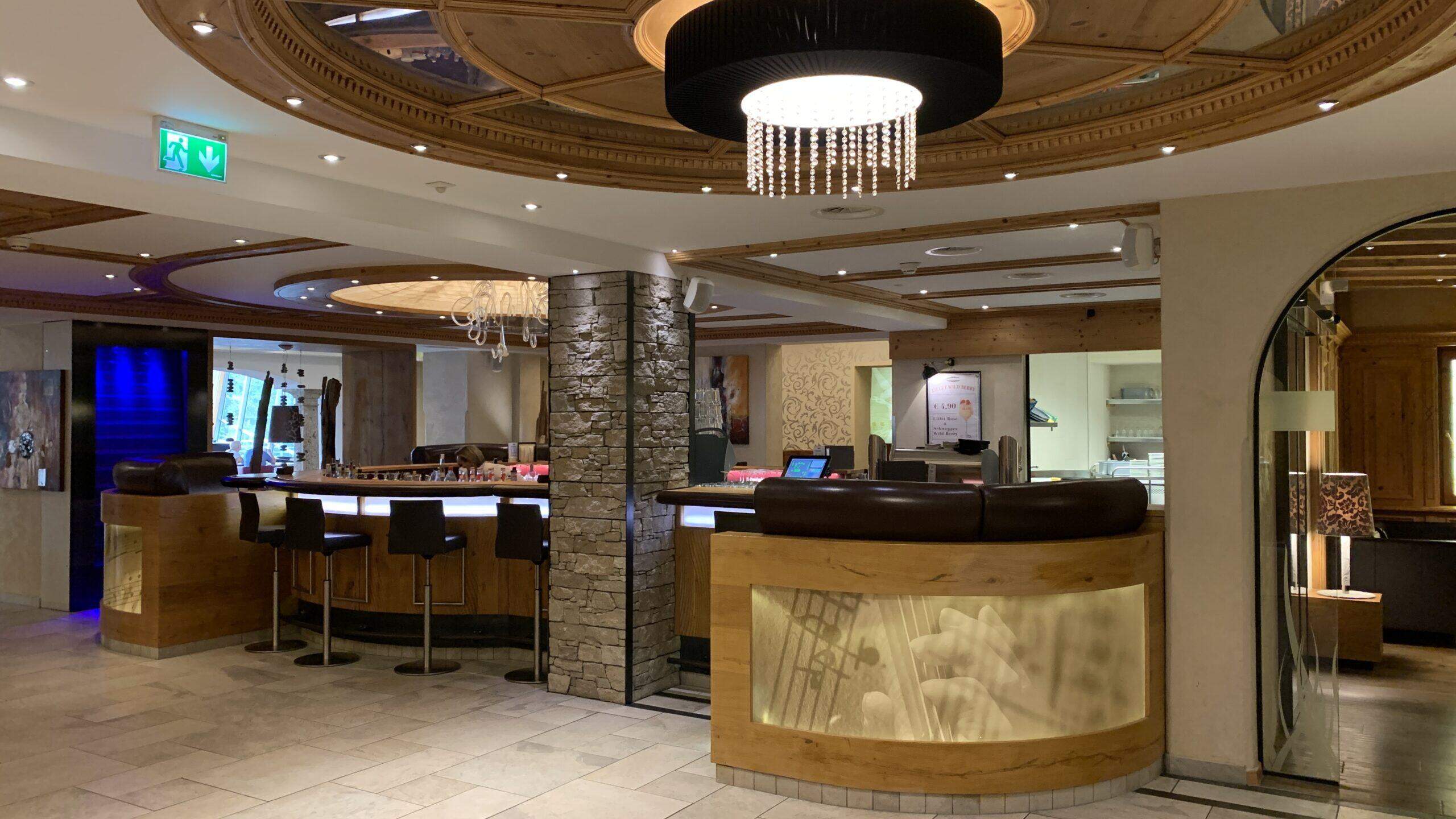 Bild ohne Beschreibung Bild ohne Beschreibung