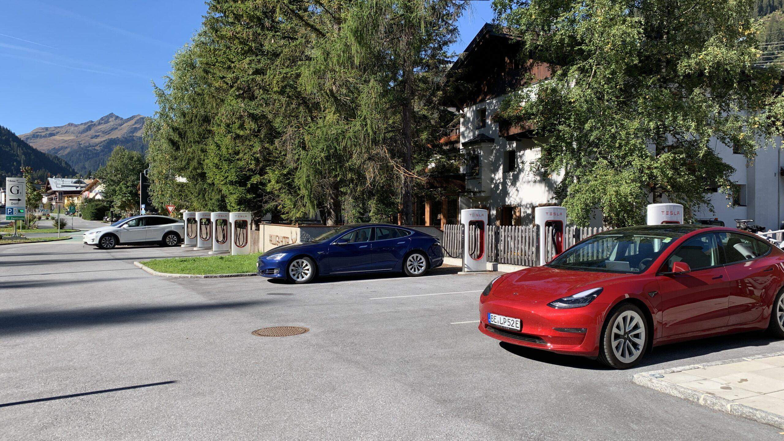 Bild ohne Beschreibung Bild ohne Beschreibung