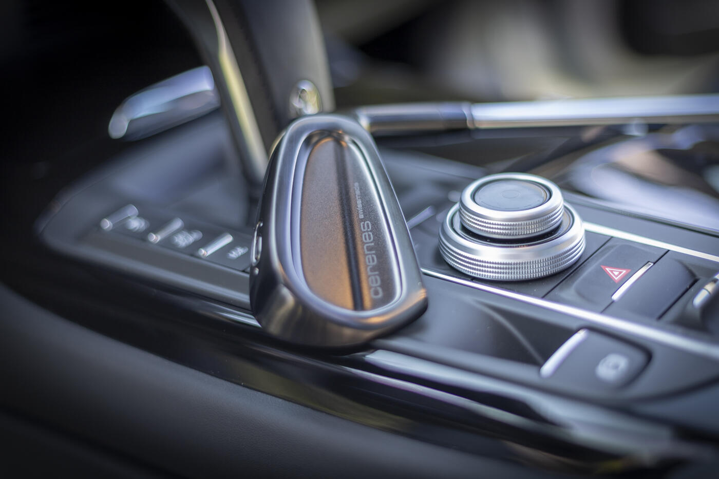 Bild ohne Beschreibung Bild ohne Beschreibung