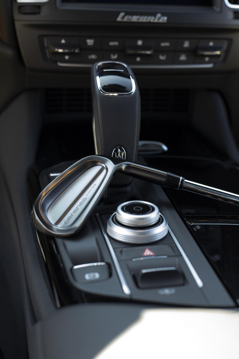 Bild ohne Beschreibung Bild ohne Beschreibung