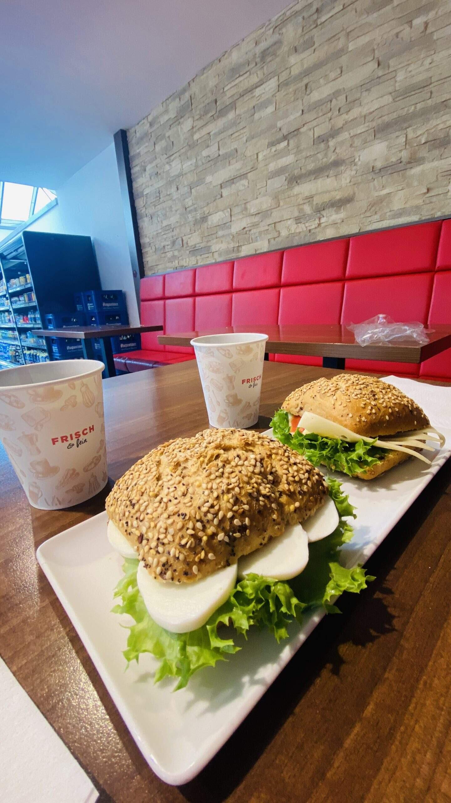 Bild ohne Beschreibung Bild ohne Beschreibung