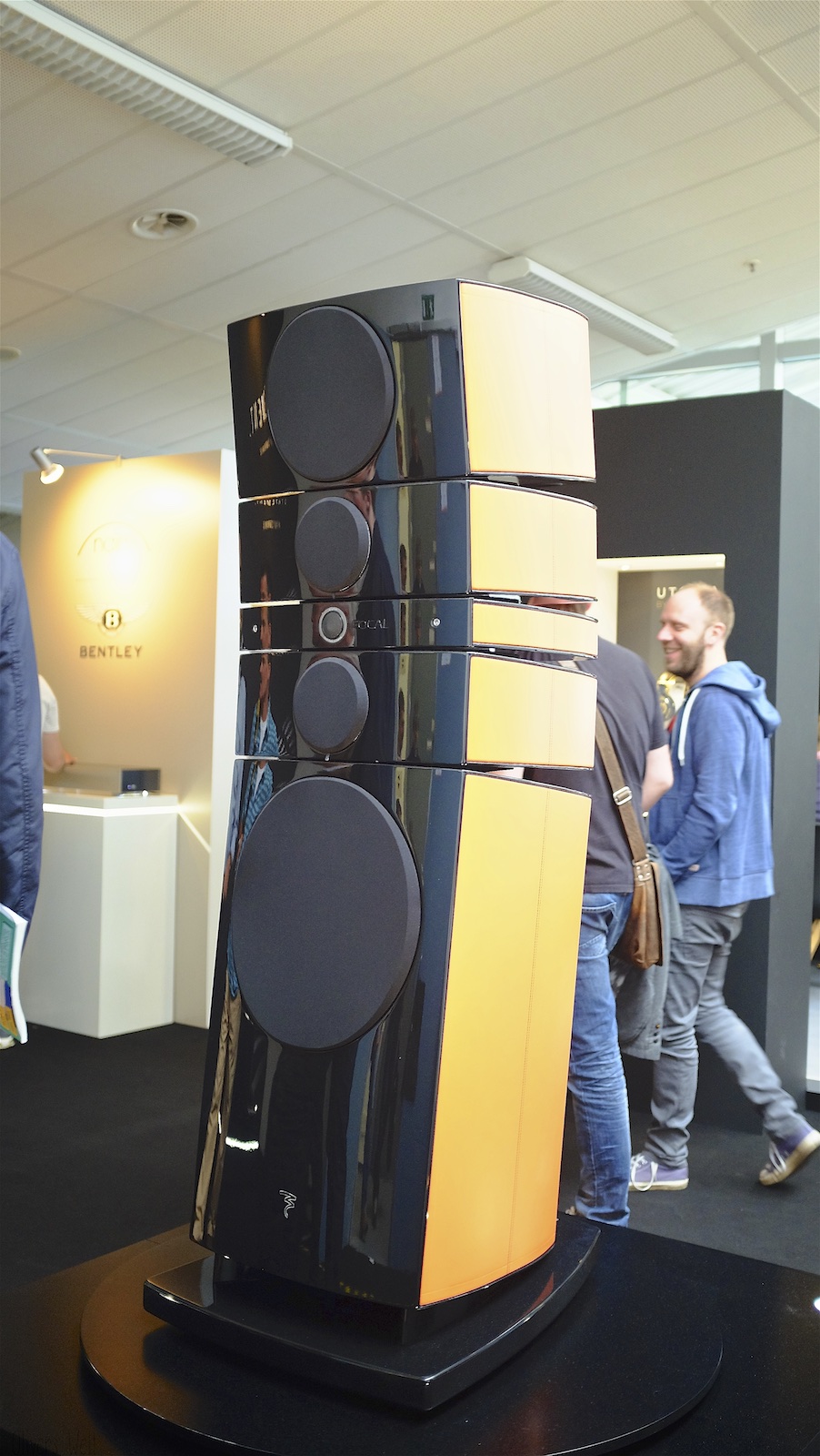 Bild ohne Beschreibung Bild ohne Beschreibung