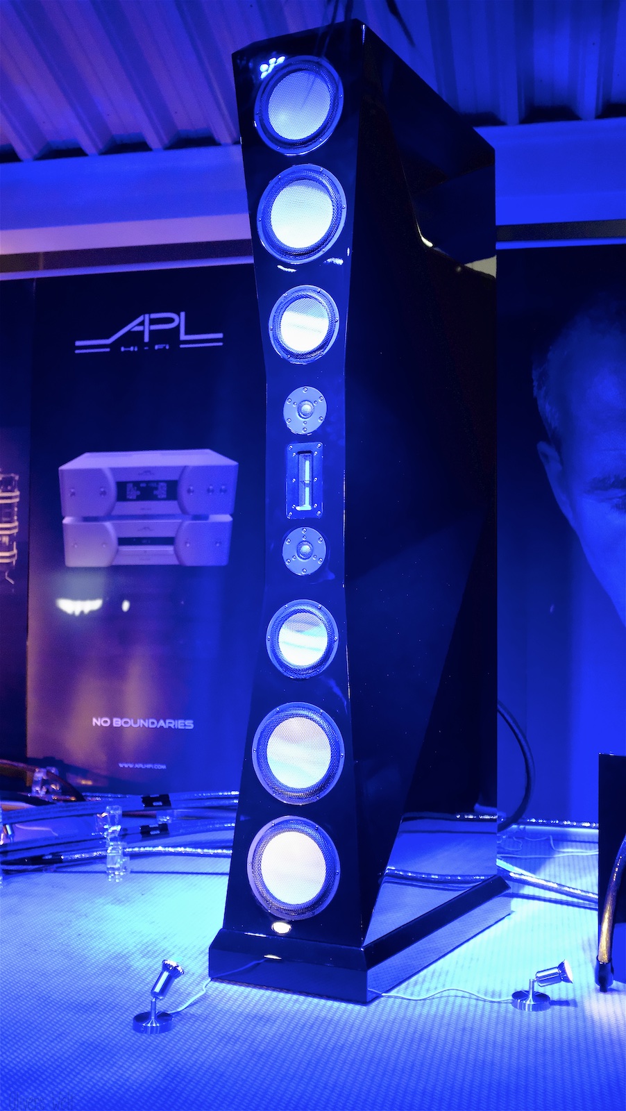 Bild ohne Beschreibung Bild ohne Beschreibung