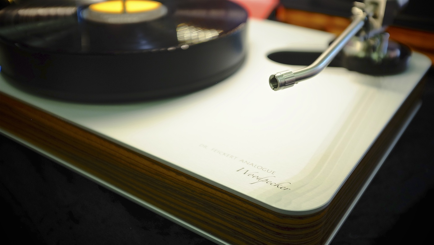 Bild ohne Beschreibung Bild ohne Beschreibung