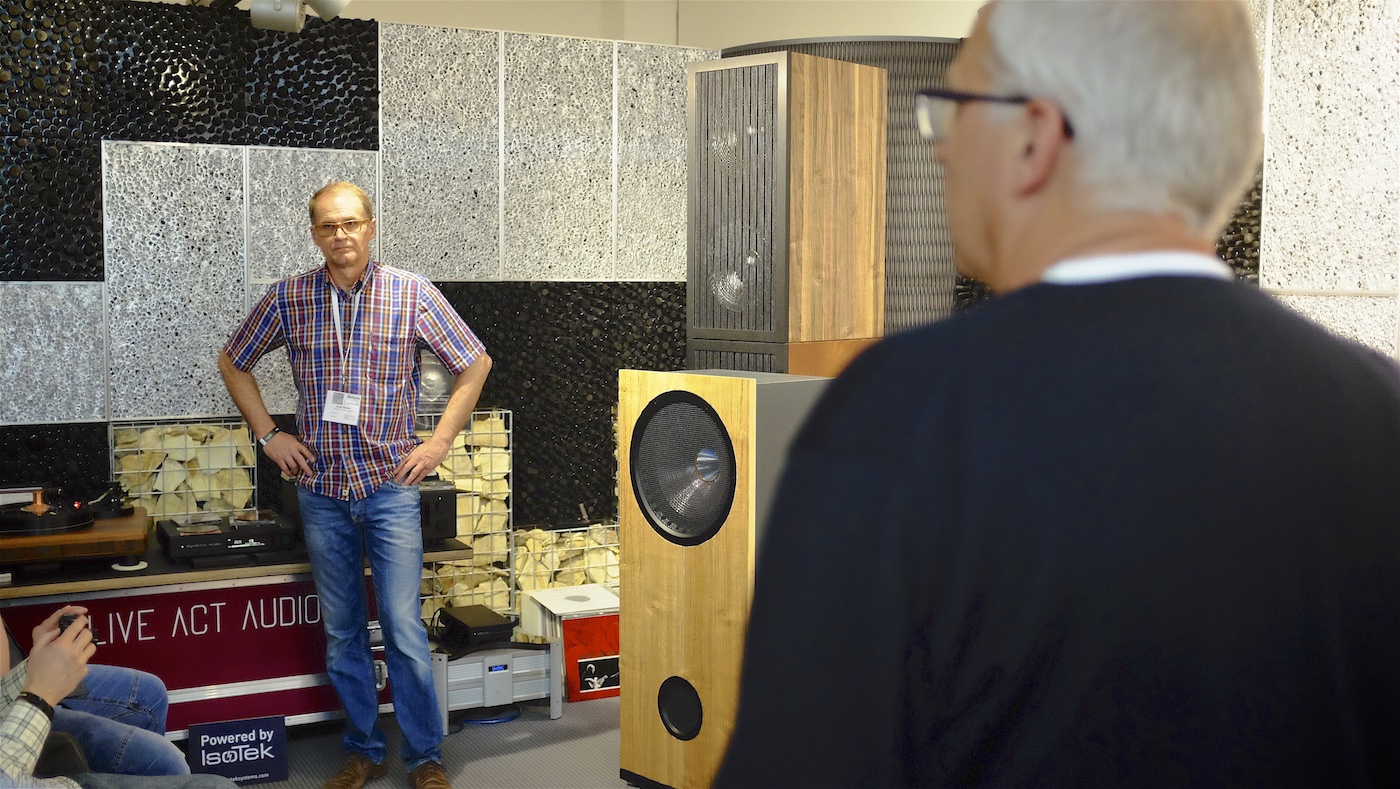 Bild ohne Beschreibung Bild ohne Beschreibung