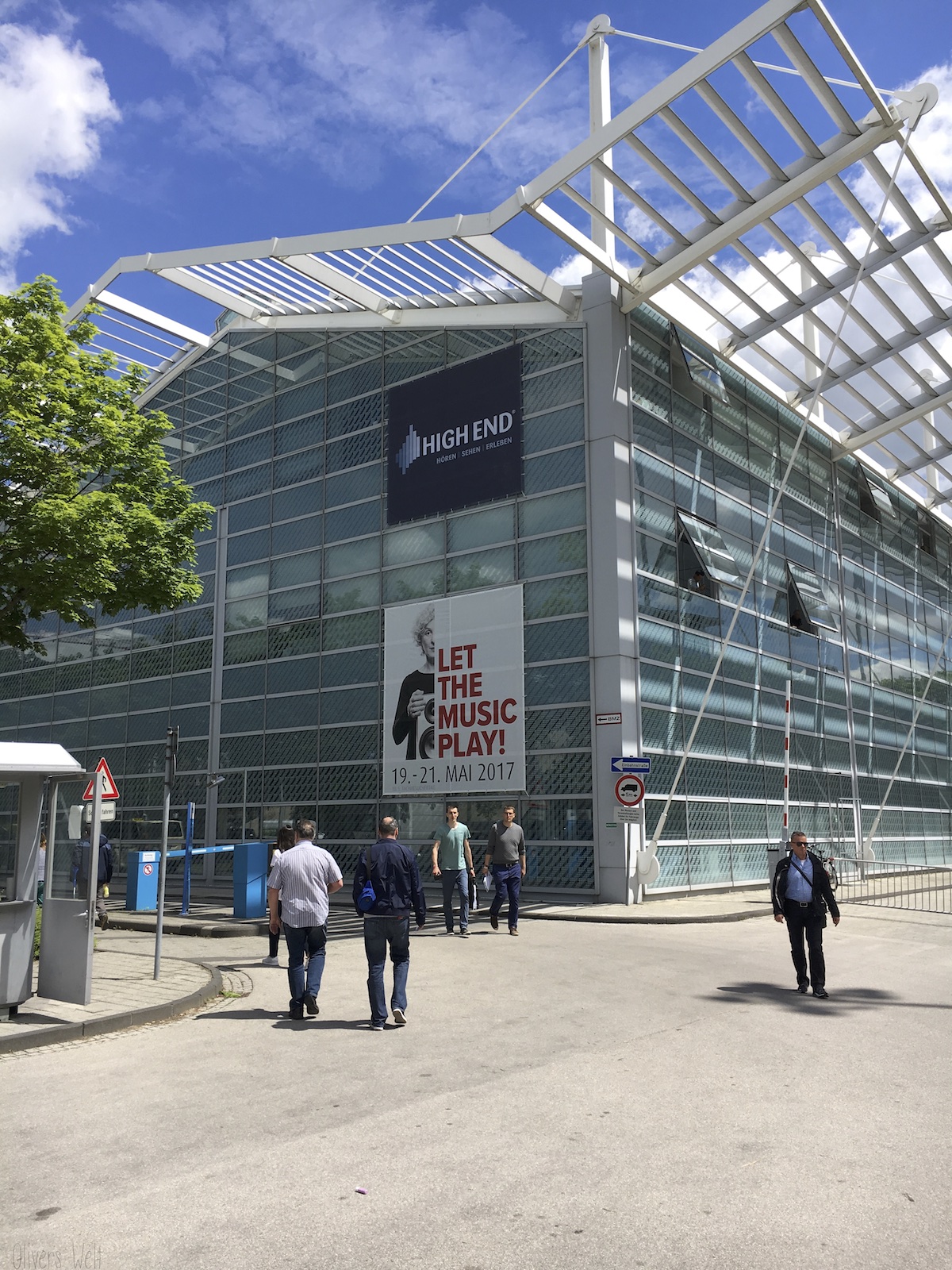 Bild ohne Beschreibung Bild ohne Beschreibung