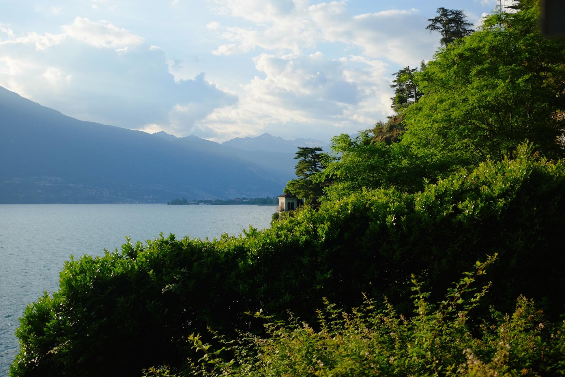 Bild ohne Beschreibung Bild ohne Beschreibung