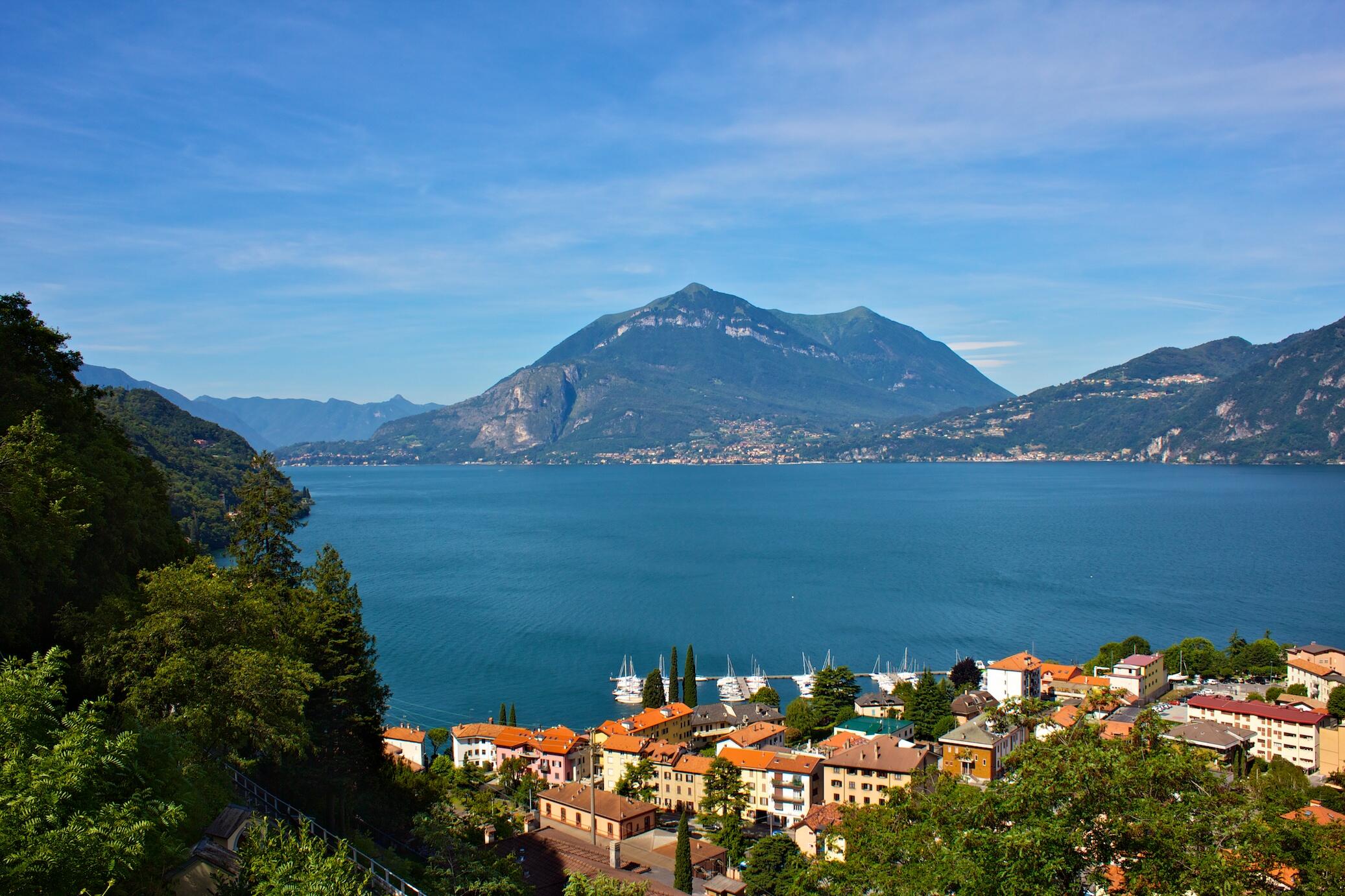 Bild ohne Beschreibung Bild ohne Beschreibung