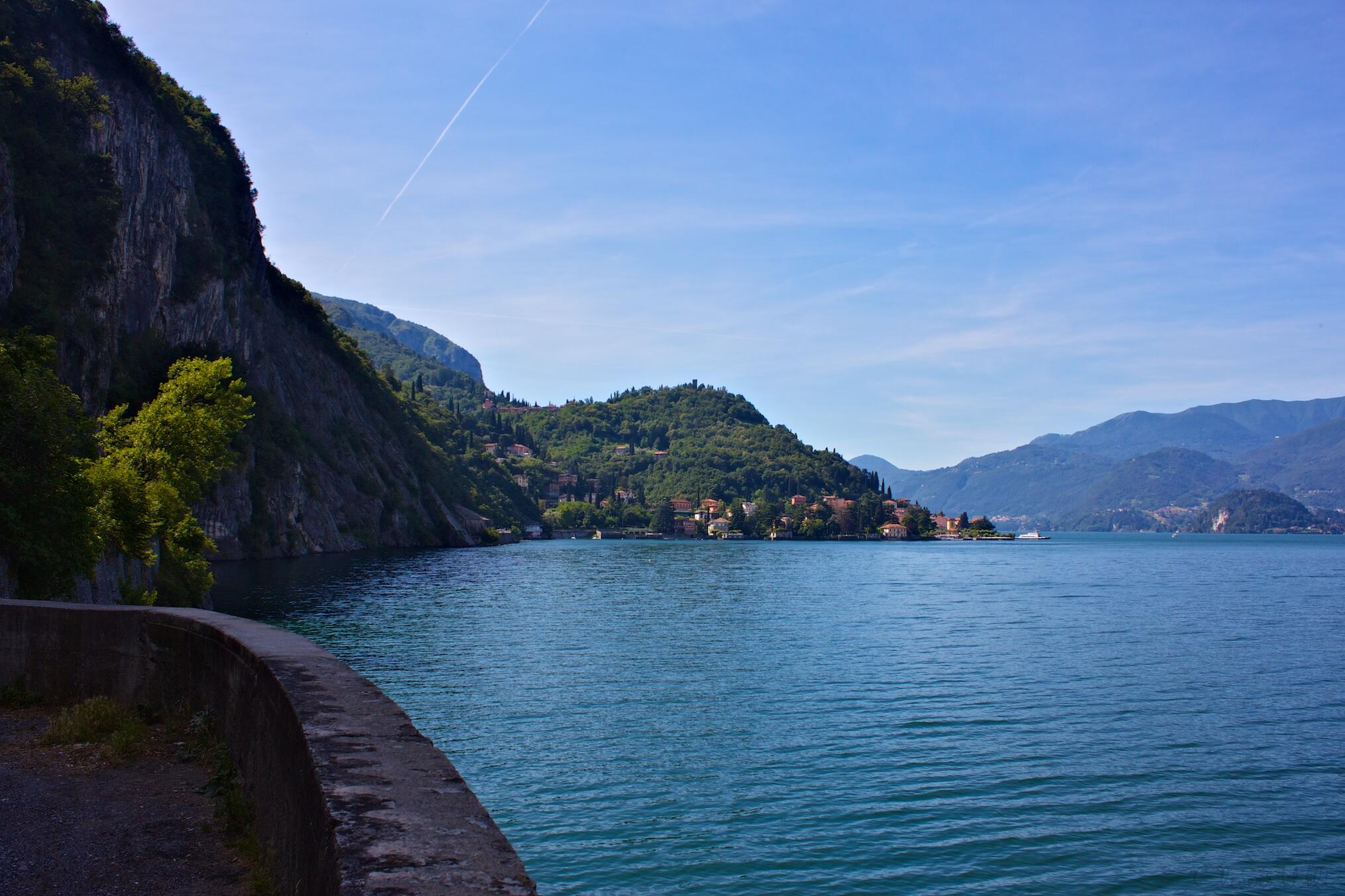 Bild ohne Beschreibung Bild ohne Beschreibung