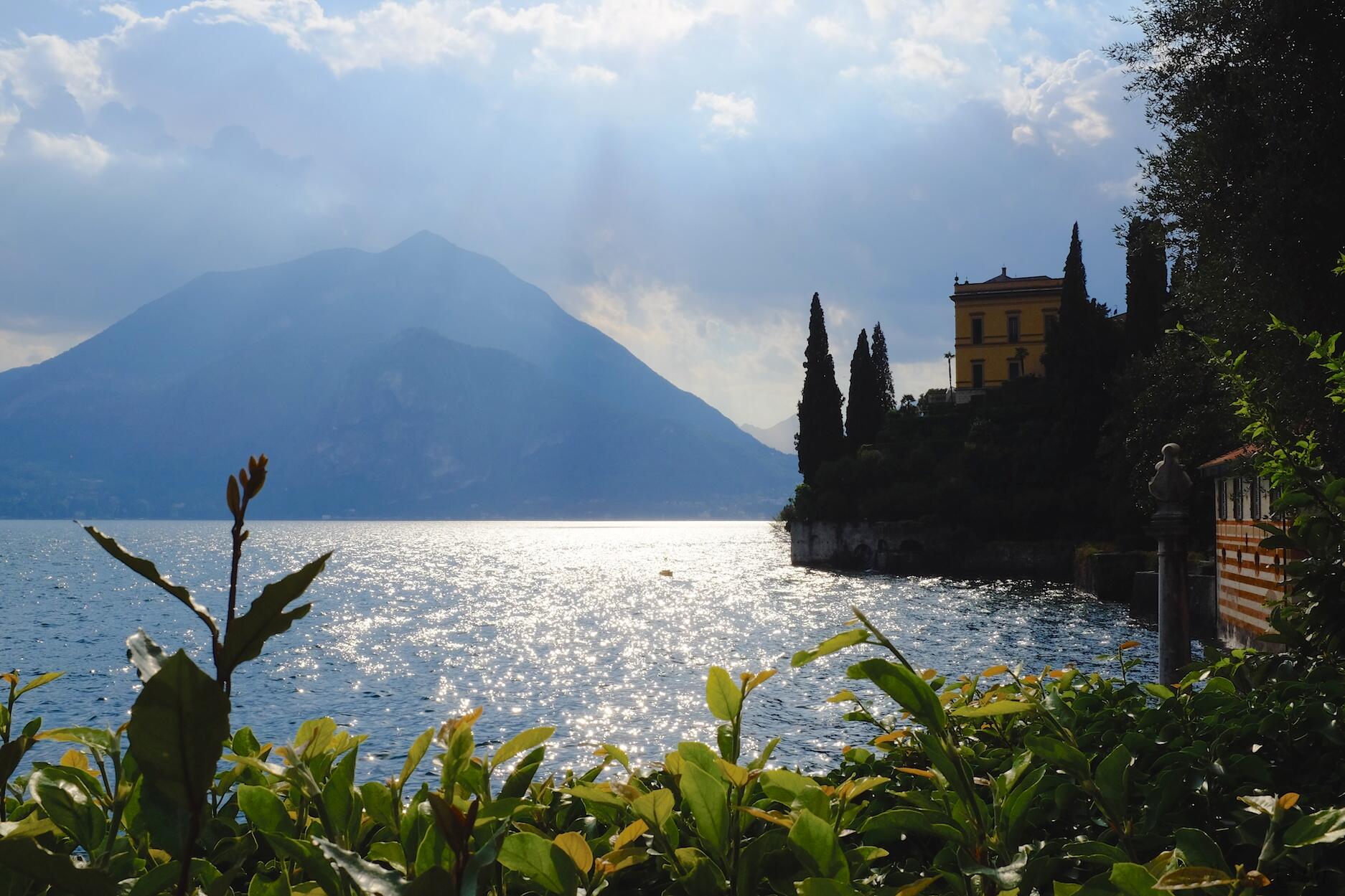 Bild ohne Beschreibung Bild ohne Beschreibung