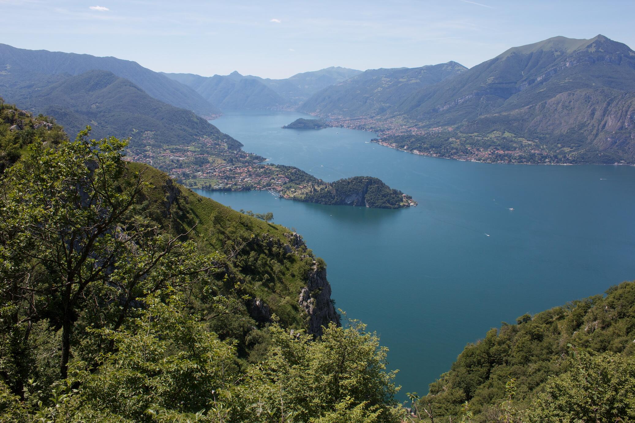 Bild ohne Beschreibung Bild ohne Beschreibung