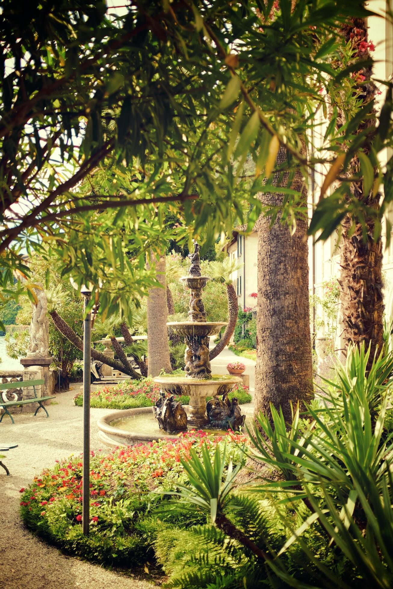 Bild ohne Beschreibung Bild ohne Beschreibung