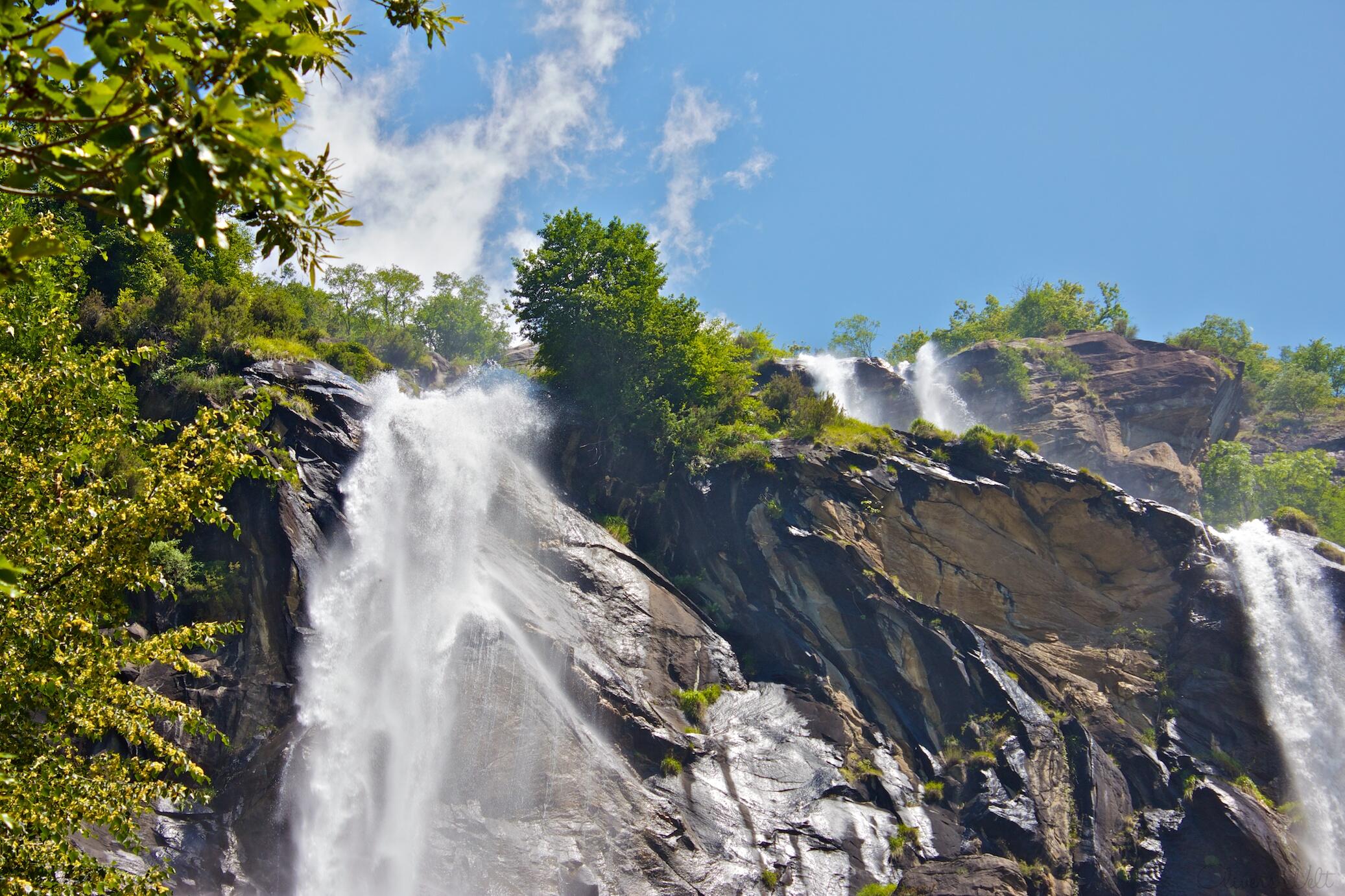 Bild ohne Beschreibung Bild ohne Beschreibung