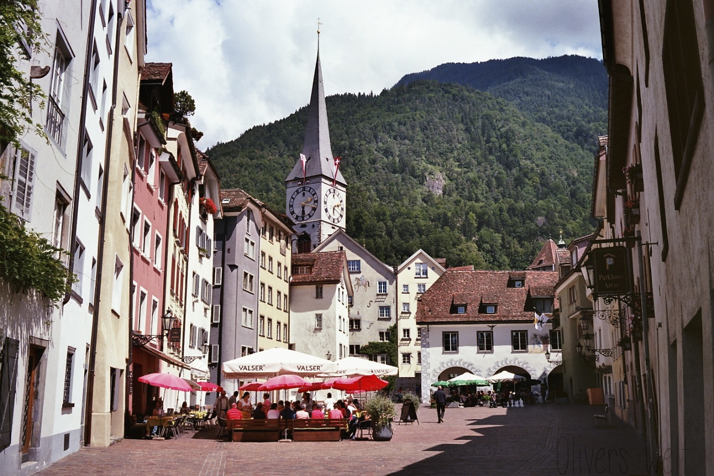 Bild ohne Beschreibung Bild ohne Beschreibung