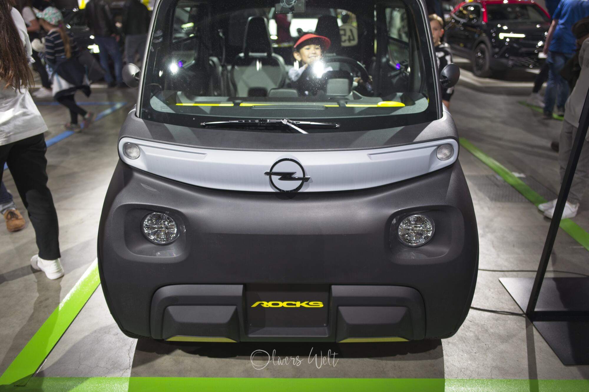 Bild ohne Beschreibung Bild ohne Beschreibung