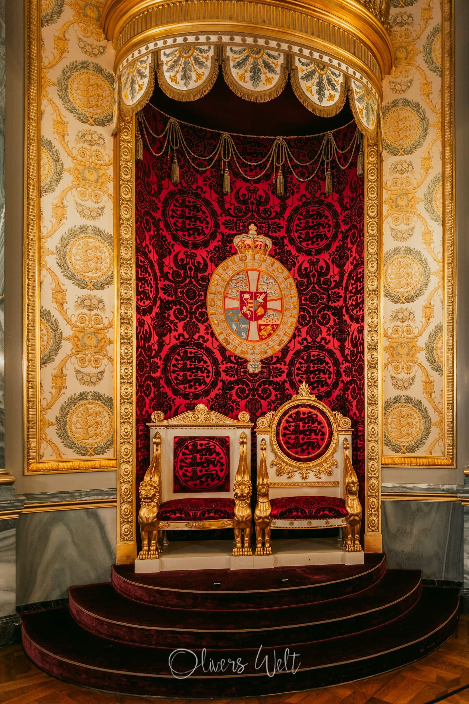 Bild ohne Beschreibung Bild ohne Beschreibung