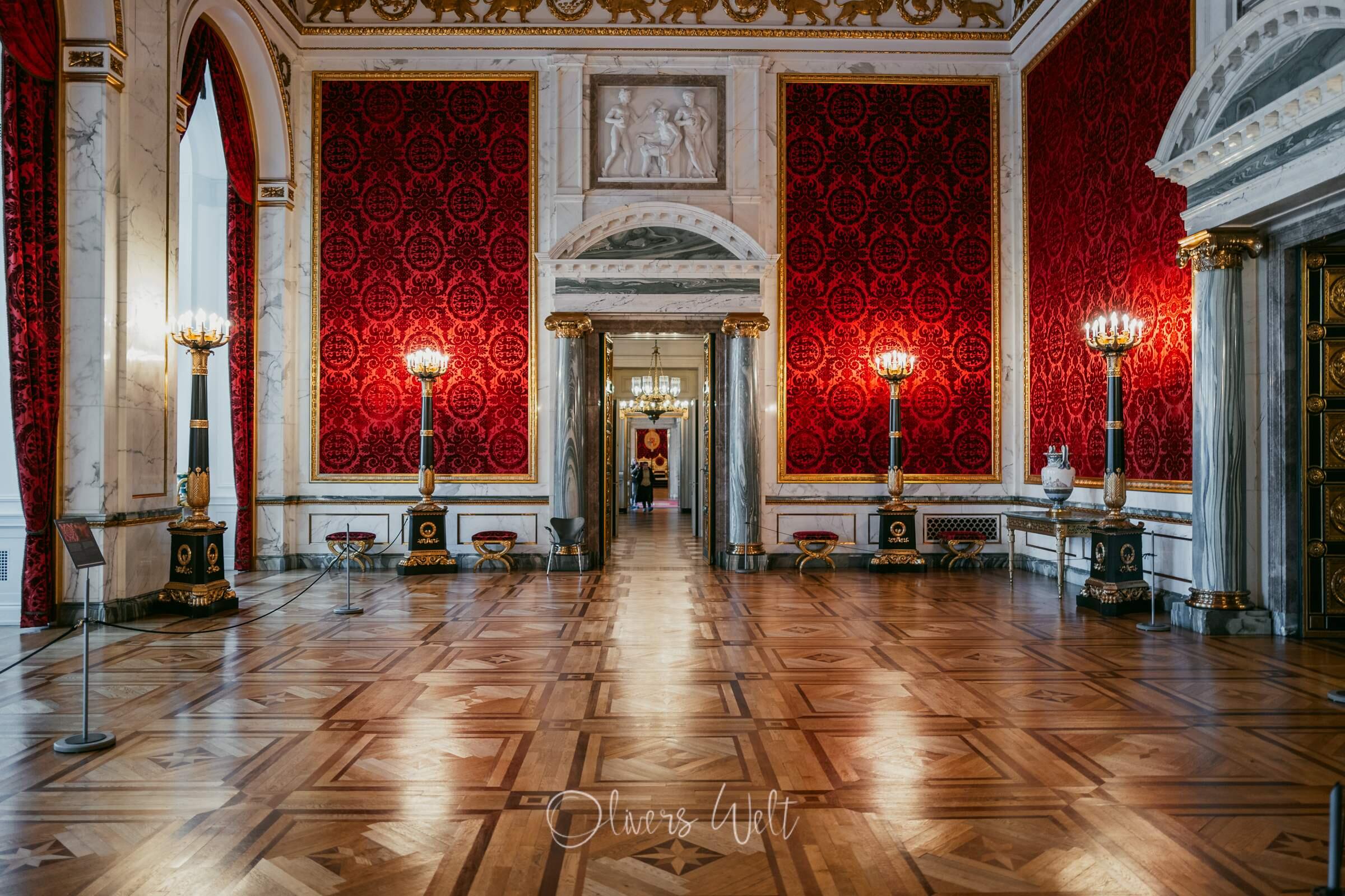 Bild ohne Beschreibung Bild ohne Beschreibung