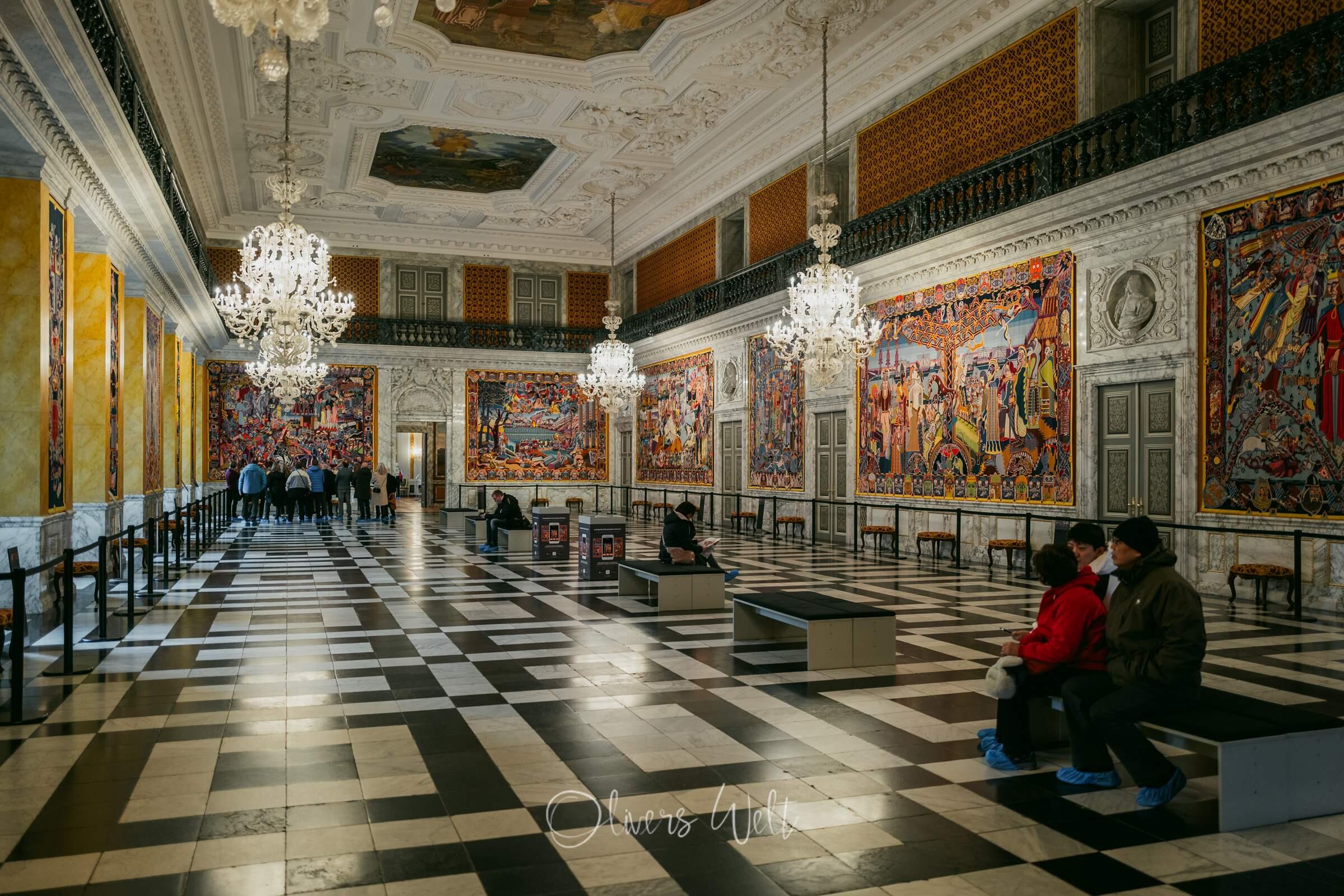 Bild ohne Beschreibung Bild ohne Beschreibung