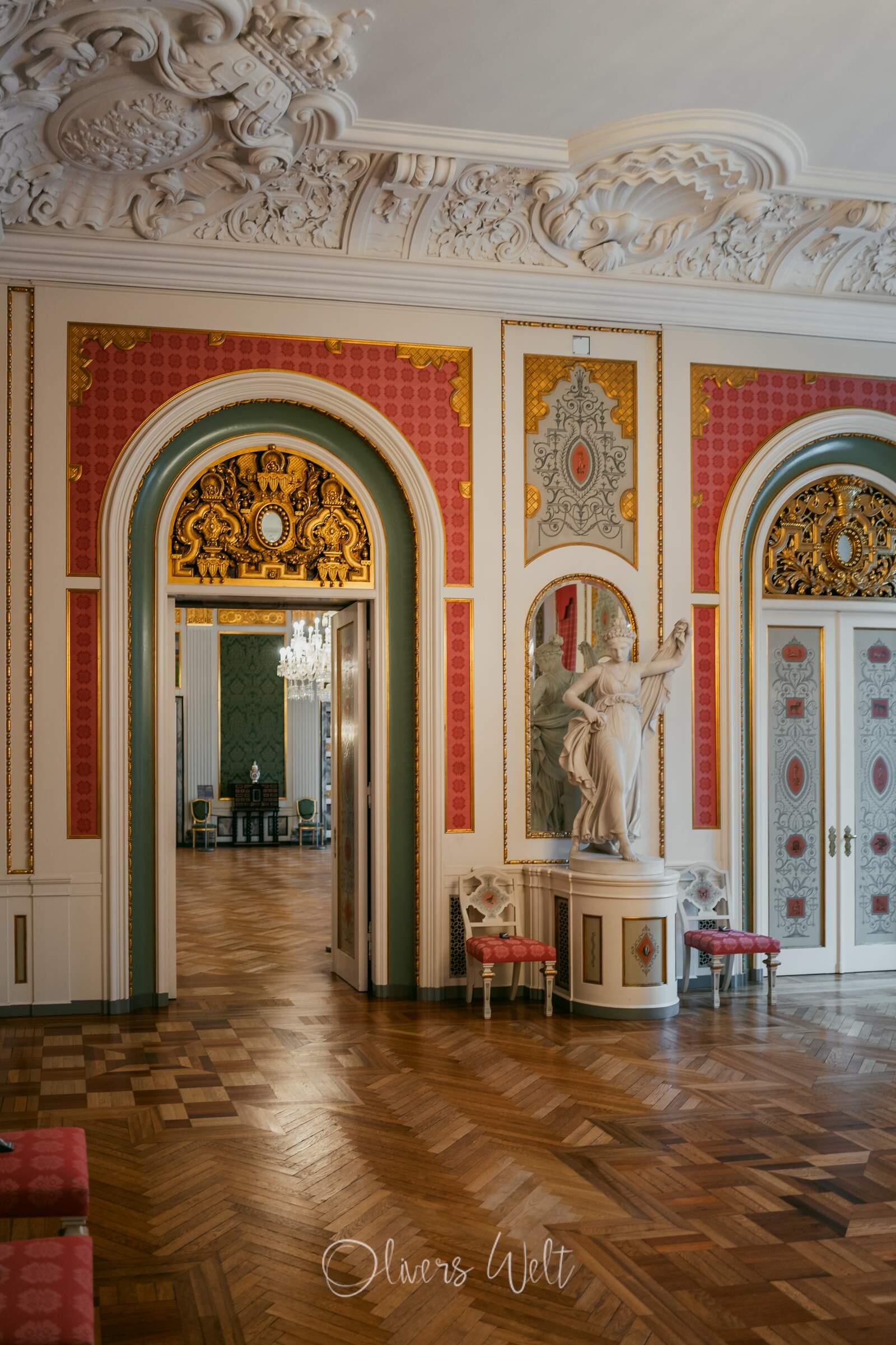 Bild ohne Beschreibung Bild ohne Beschreibung