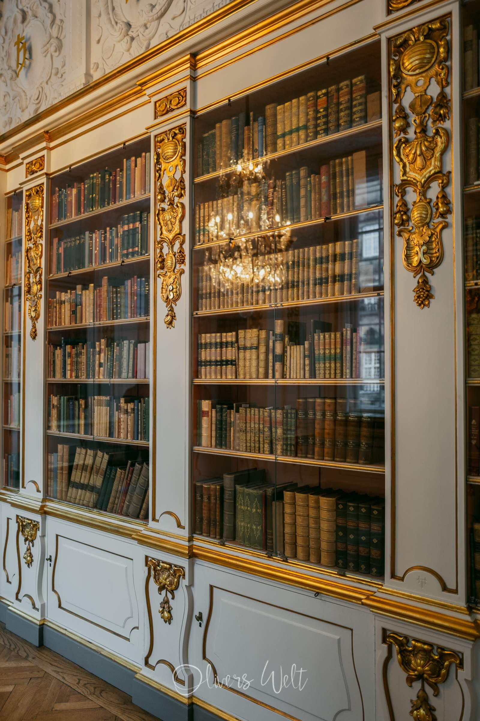 Bild ohne Beschreibung Bild ohne Beschreibung