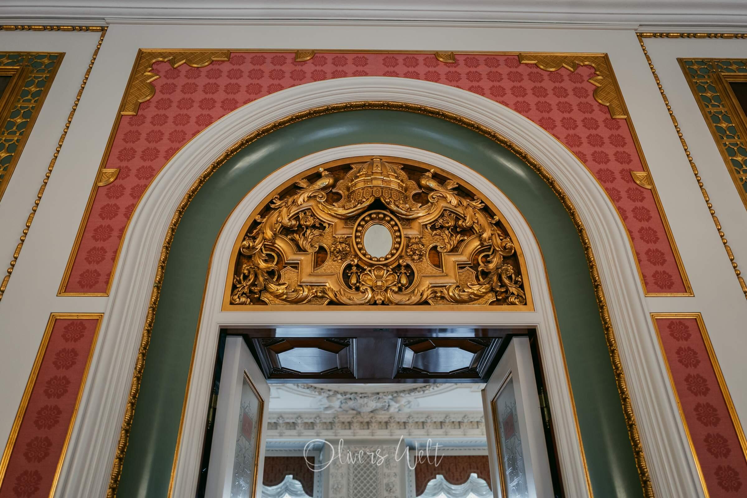 Bild ohne Beschreibung Bild ohne Beschreibung