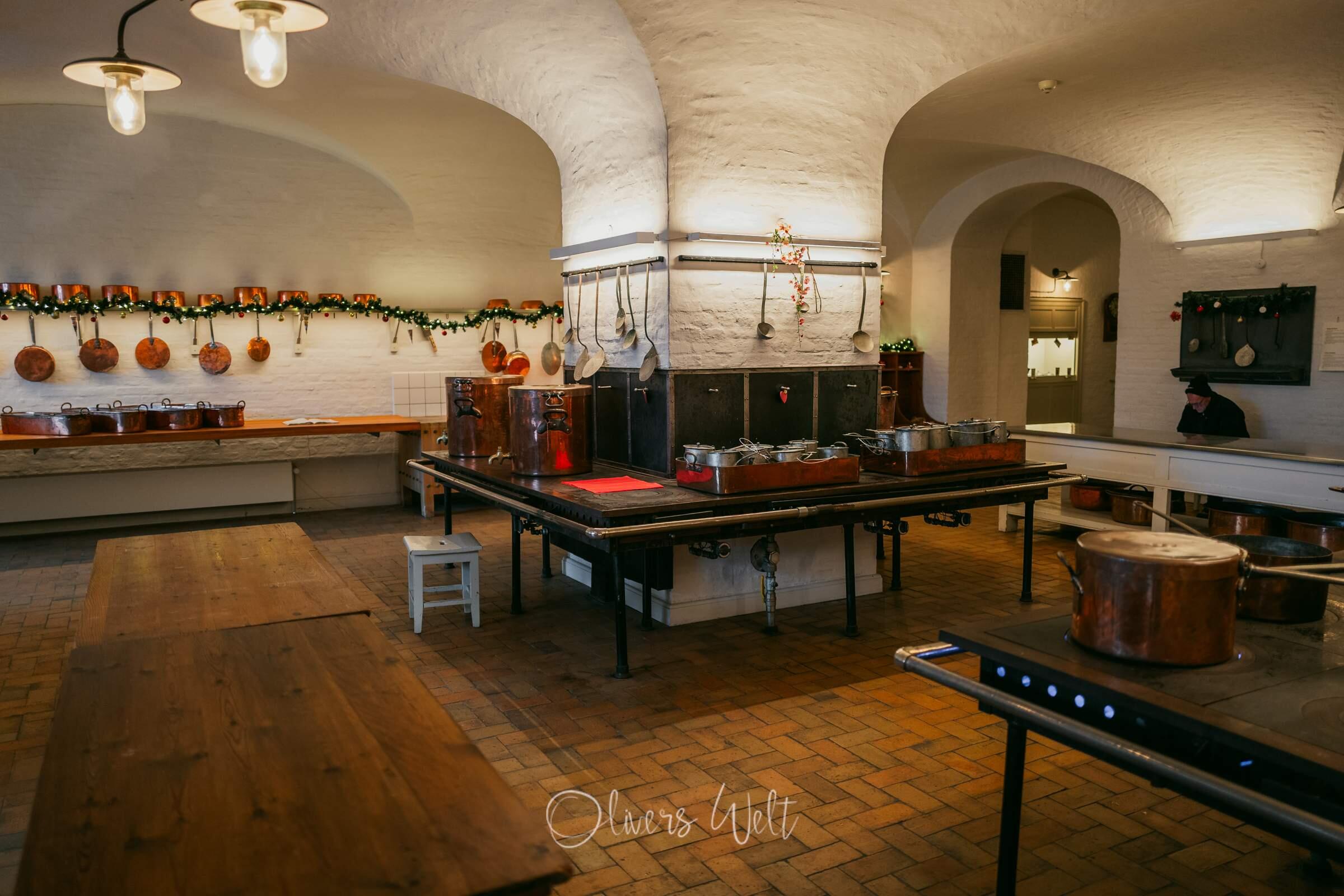 Bild ohne Beschreibung Bild ohne Beschreibung