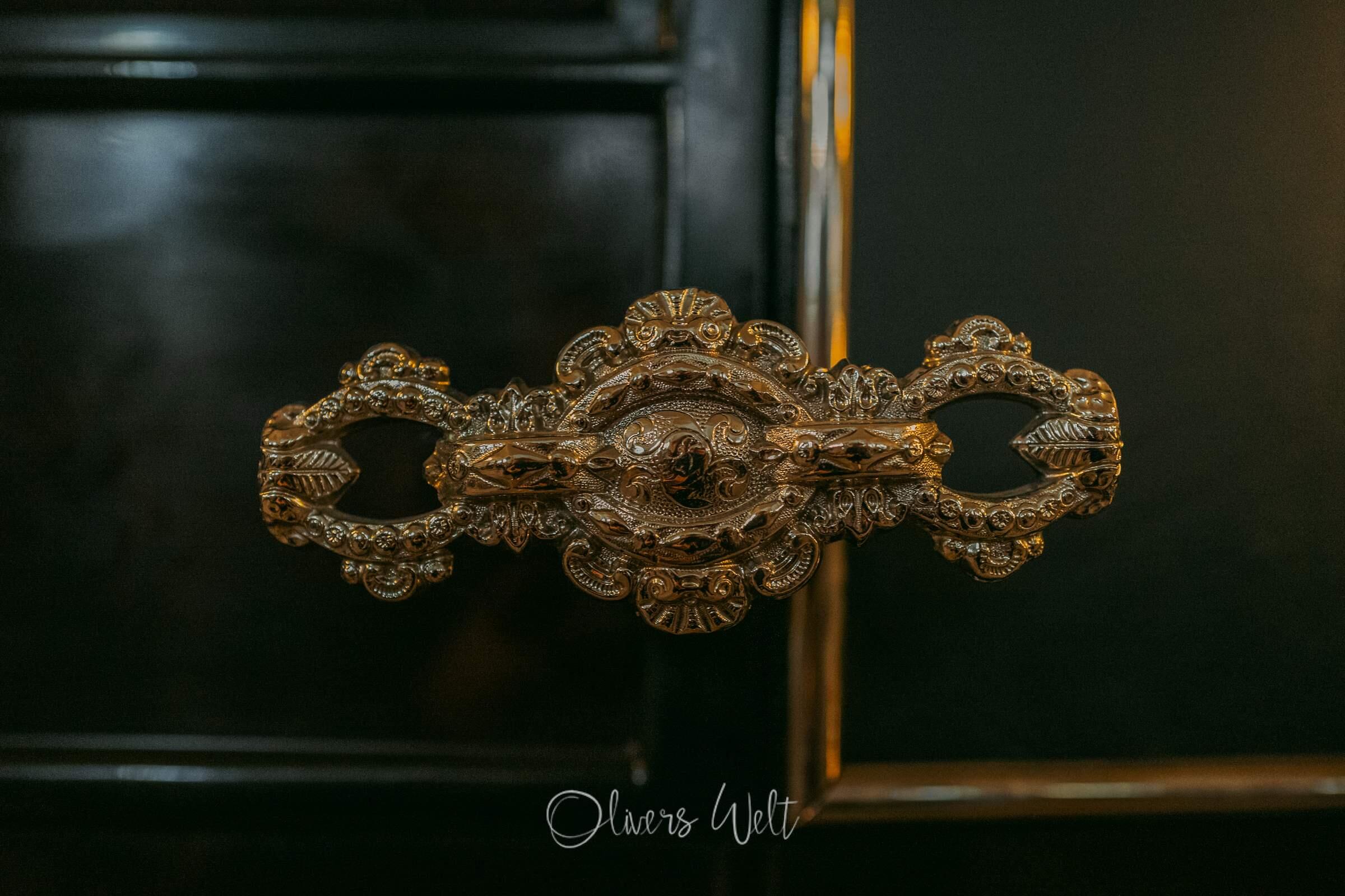 Bild ohne Beschreibung Bild ohne Beschreibung