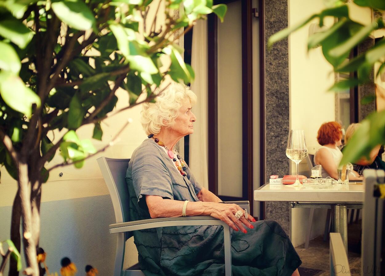 Bild ohne Beschreibung Bild ohne Beschreibung