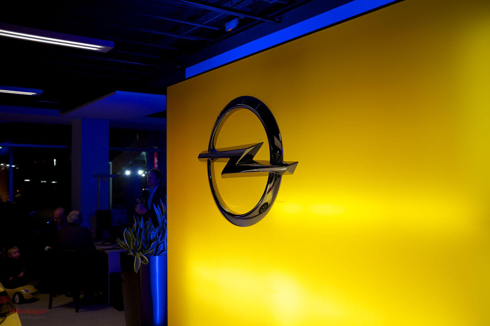 Bild ohne Beschreibung Bild ohne Beschreibung